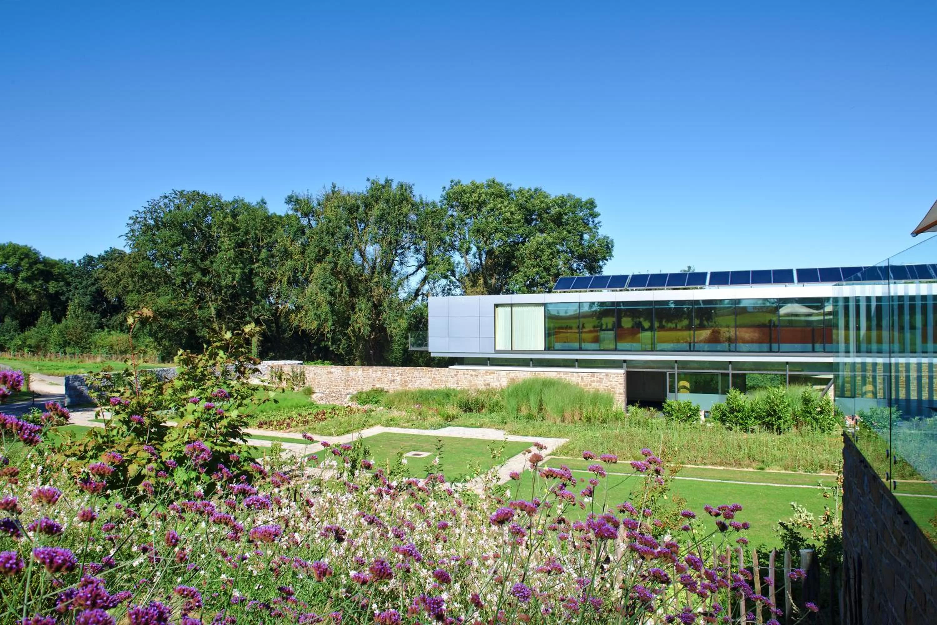 Property building in Domaine de Naxhelet