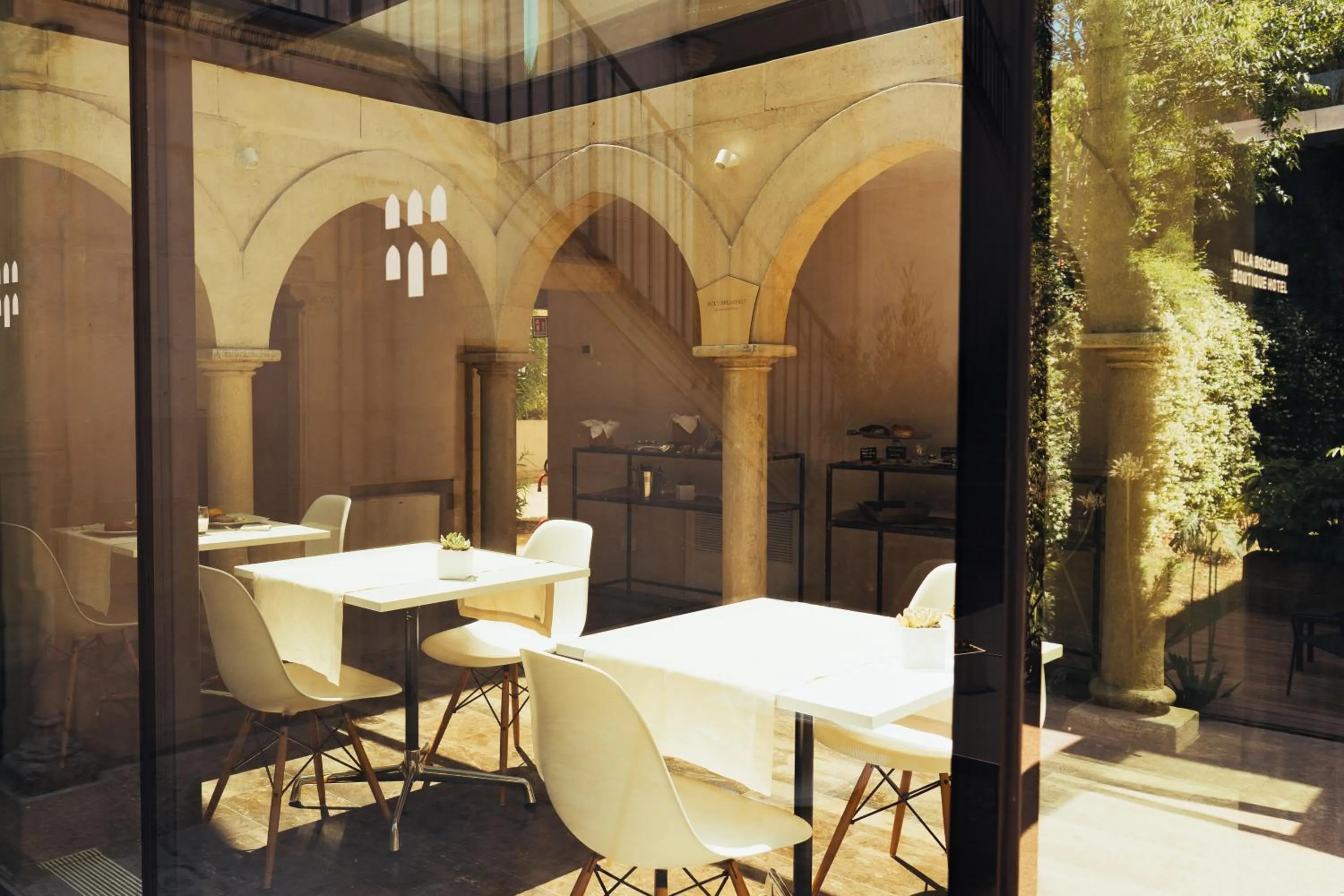 Breakfast in Villa Boscarino Boutique Hotel & Spa