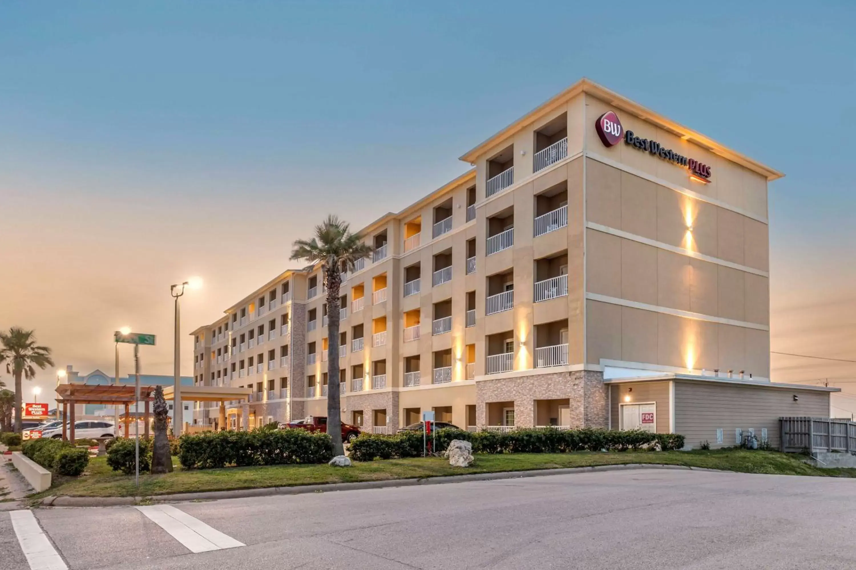 Best Western Plus Galveston Suites Best Western Plus Galveston Suites