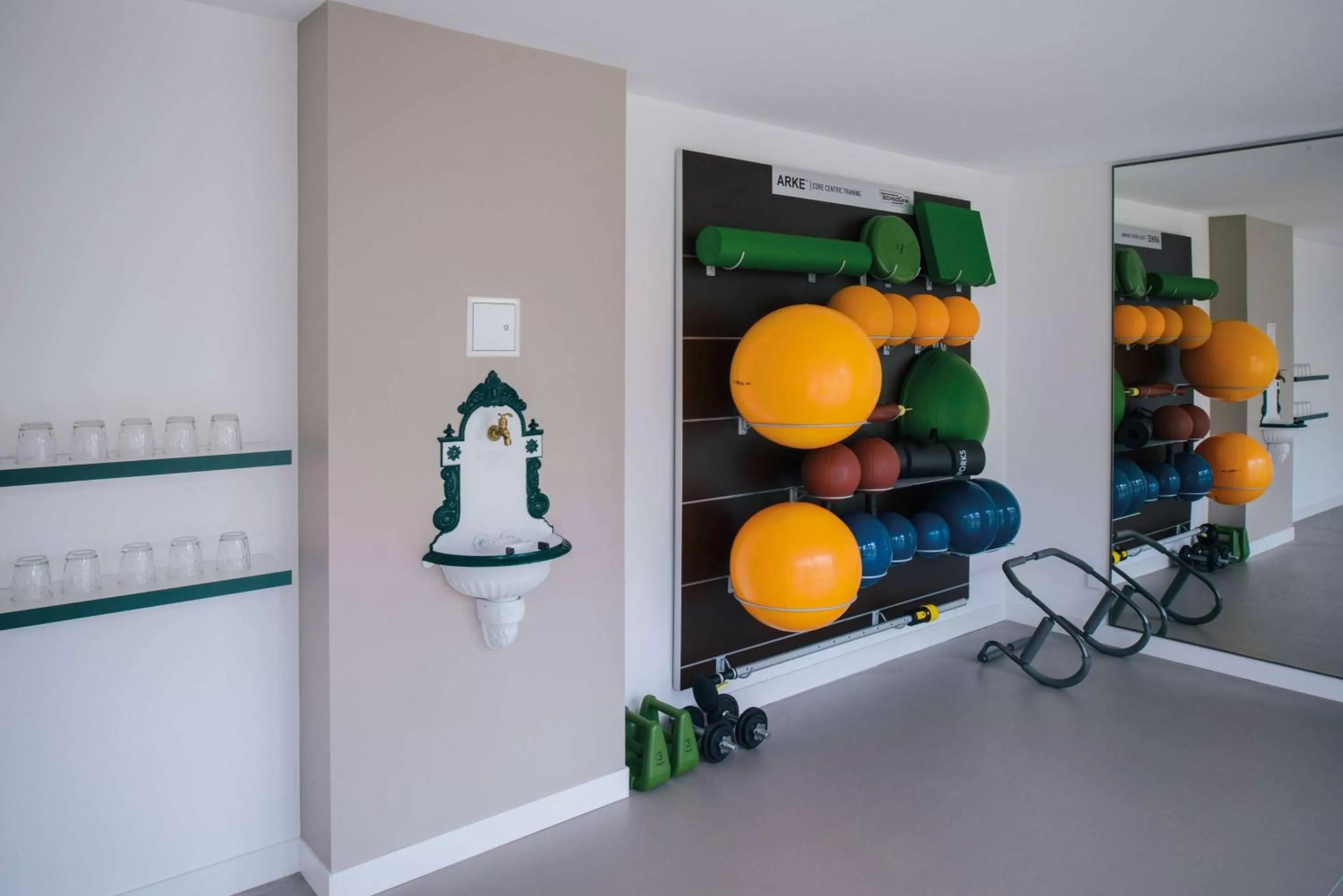 Fitness centre/facilities in Vienna House Easy by Wyndham Castrop-Rauxel