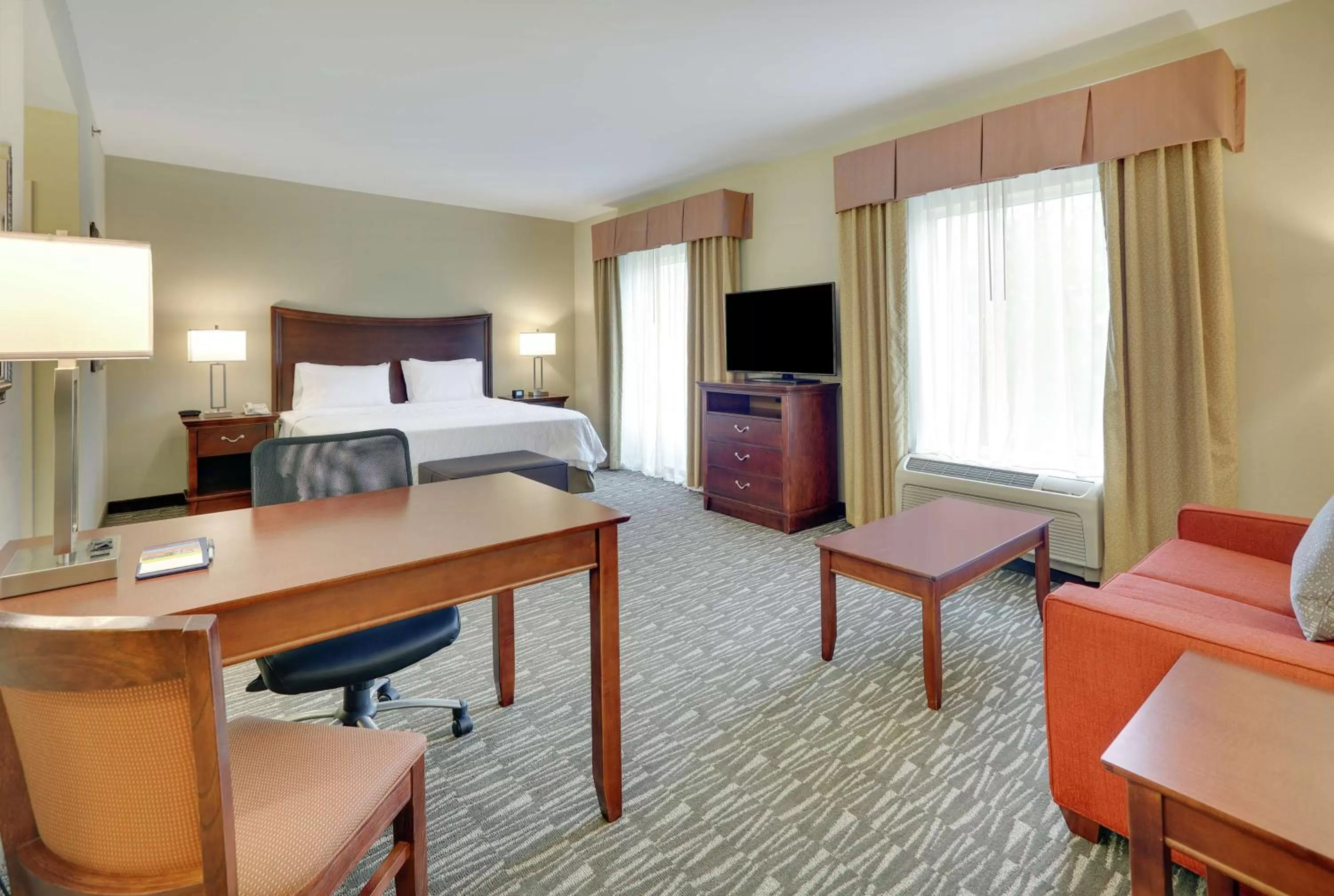 Bedroom, Bed in Hampton Inn & Suites Southern Pines-Pinehurst