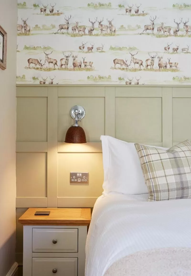 Bedroom, Bed in The Old New Inn