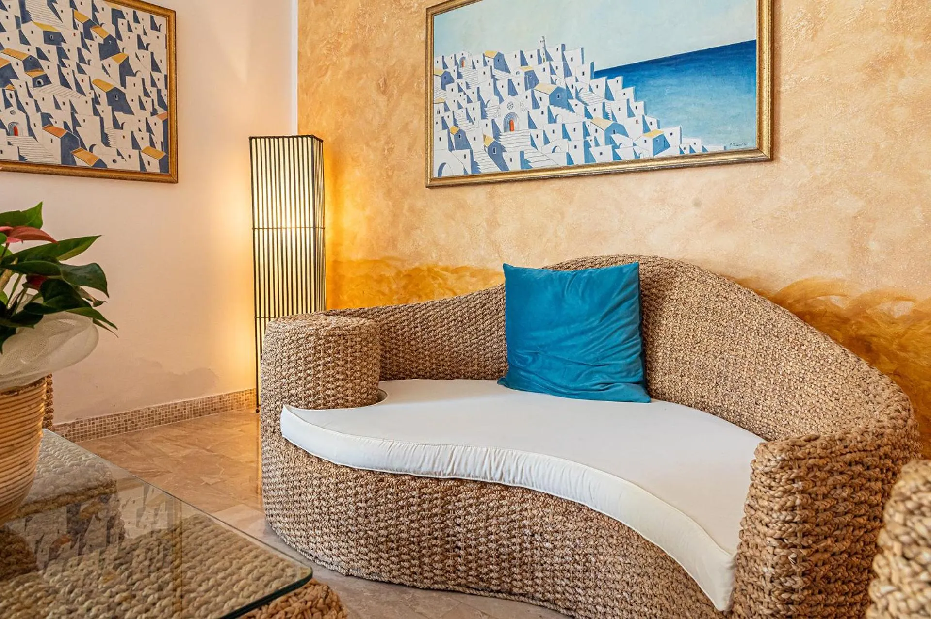 Living room in Hotel City