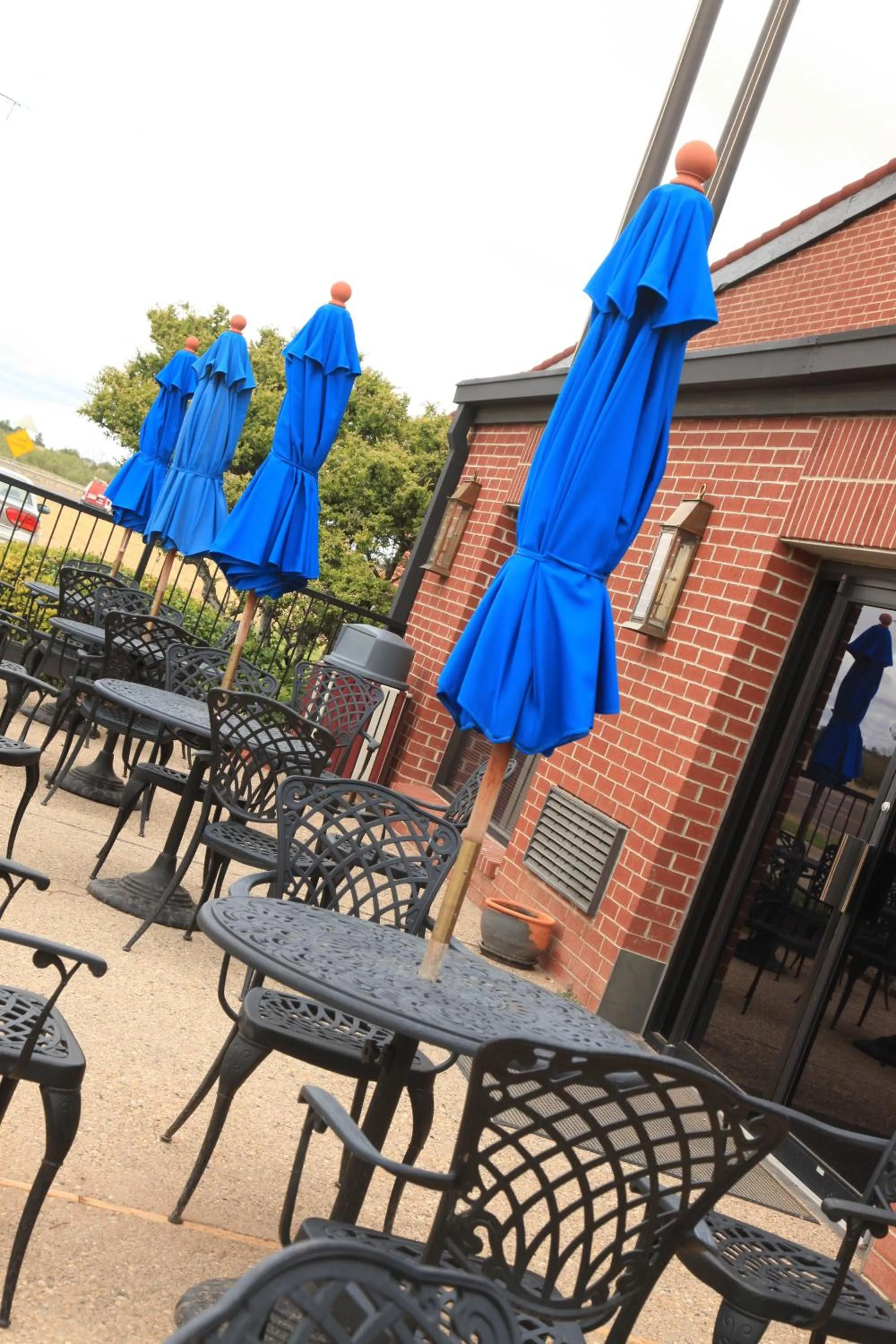 Facade/entrance in Plaza Inn Midland