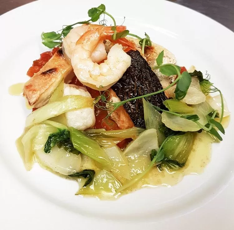 Food in The Horseshoe & Castle