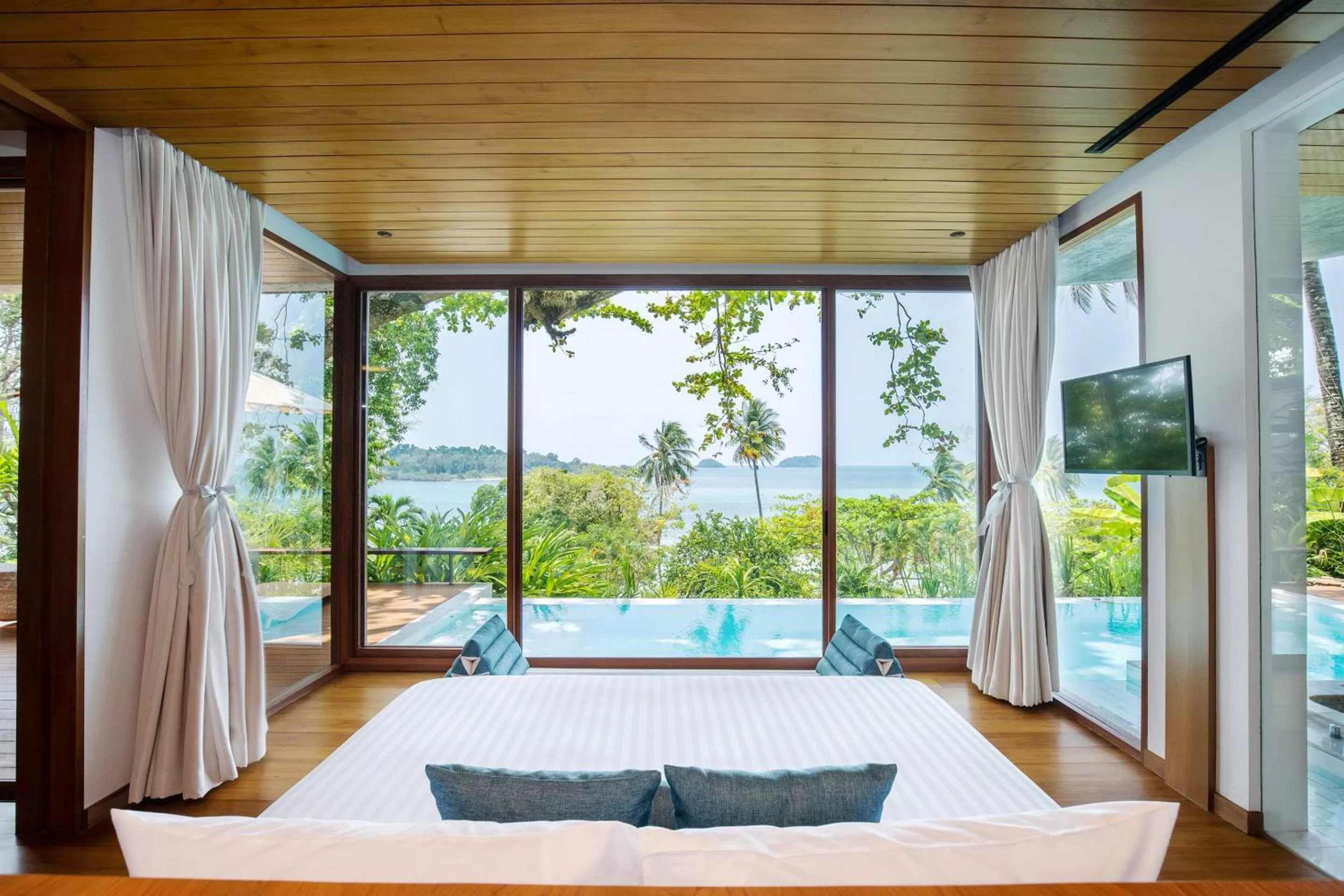 Bedroom, Bed in SYLVAN Koh Chang