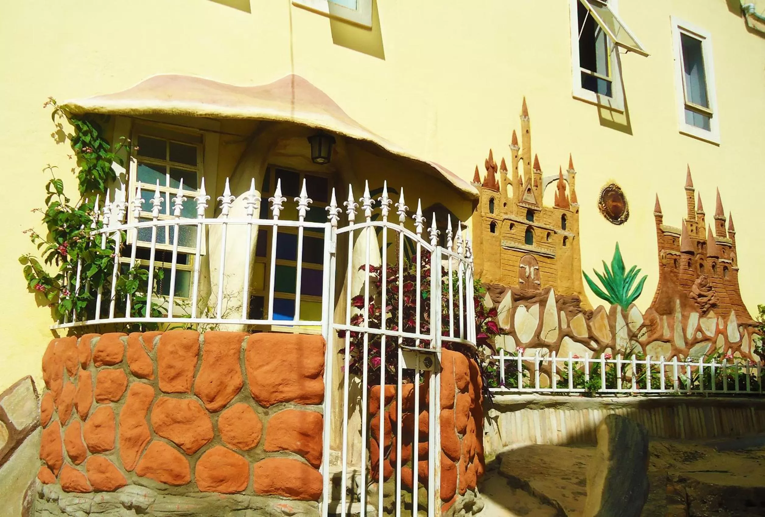 Facade/entrance in Pousada Reino Encantado - São Thomé das Letras - Minas Gerais