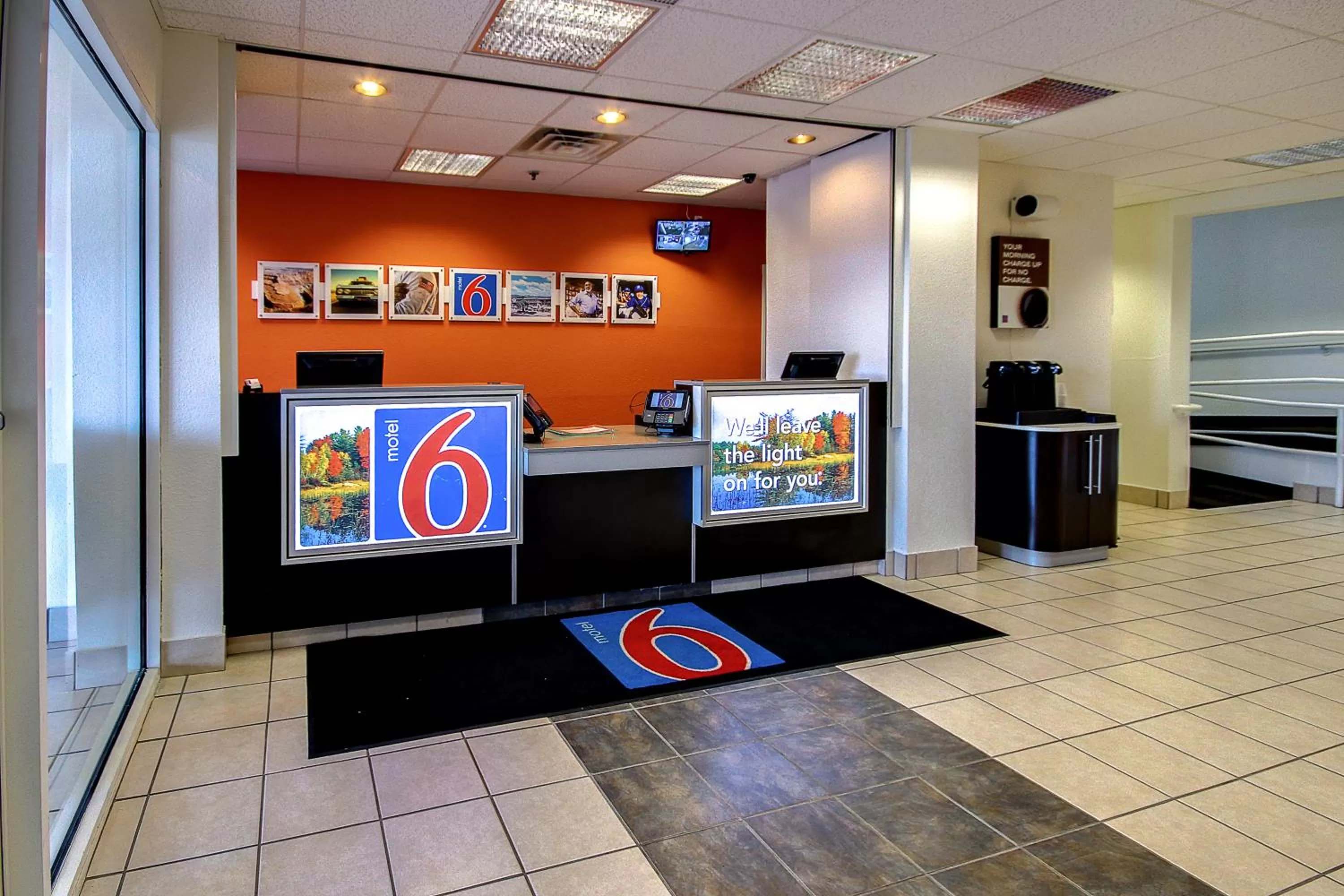 Lobby or reception in Motel 6 King Of Prussia PA