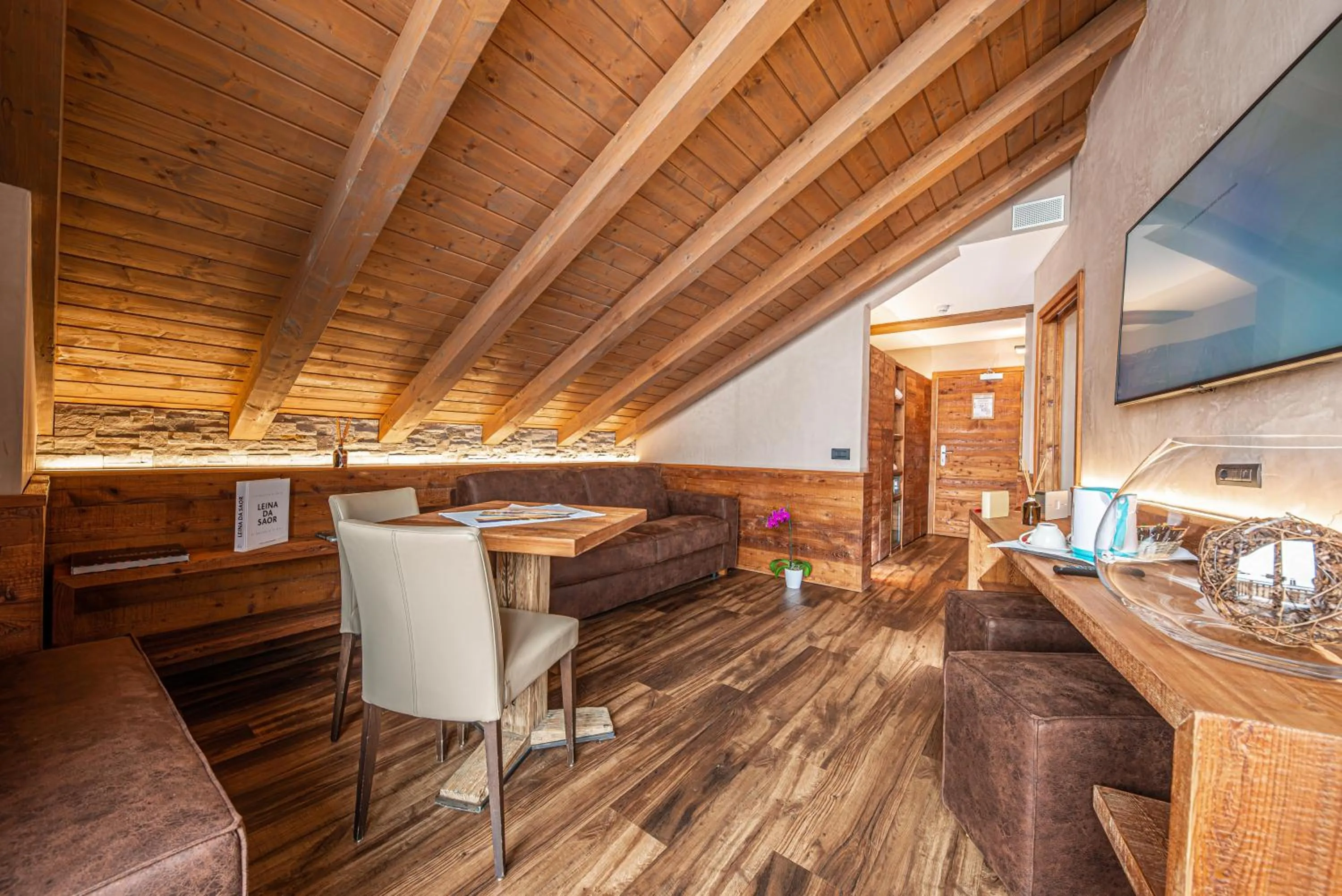 Bedroom in Bivio Hotel Plaza