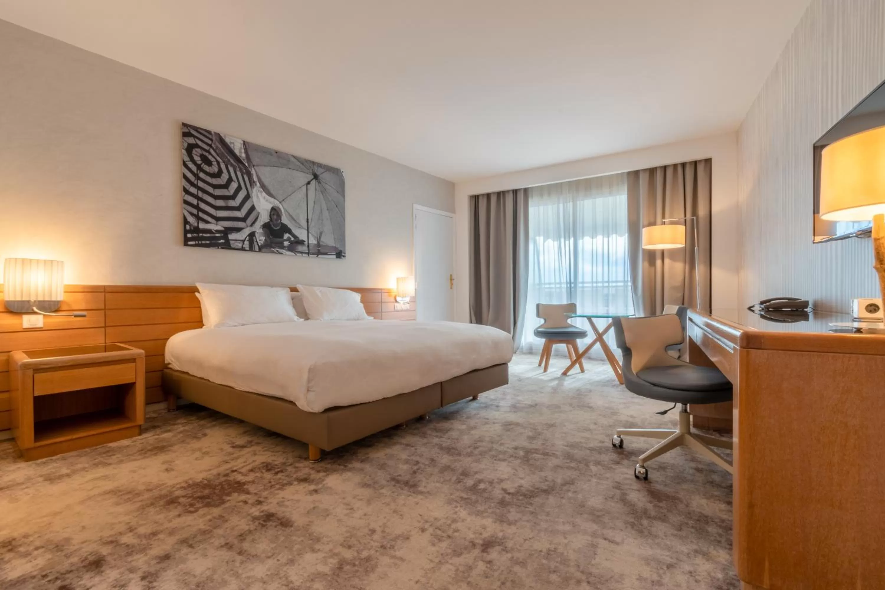 Bed in Holiday Inn Nice - Port St Laurent by IHG