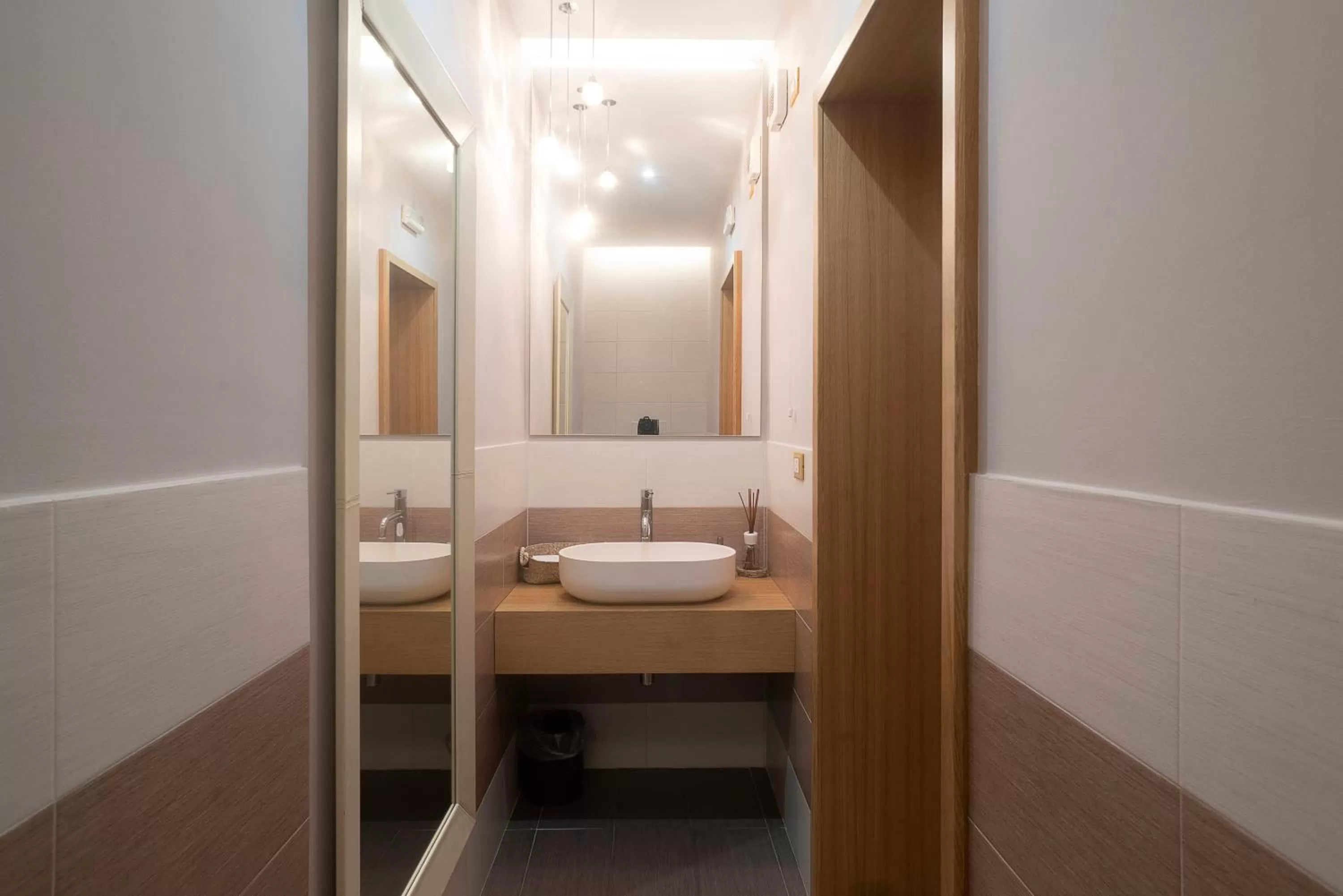 Bathroom in Hotel Tonic