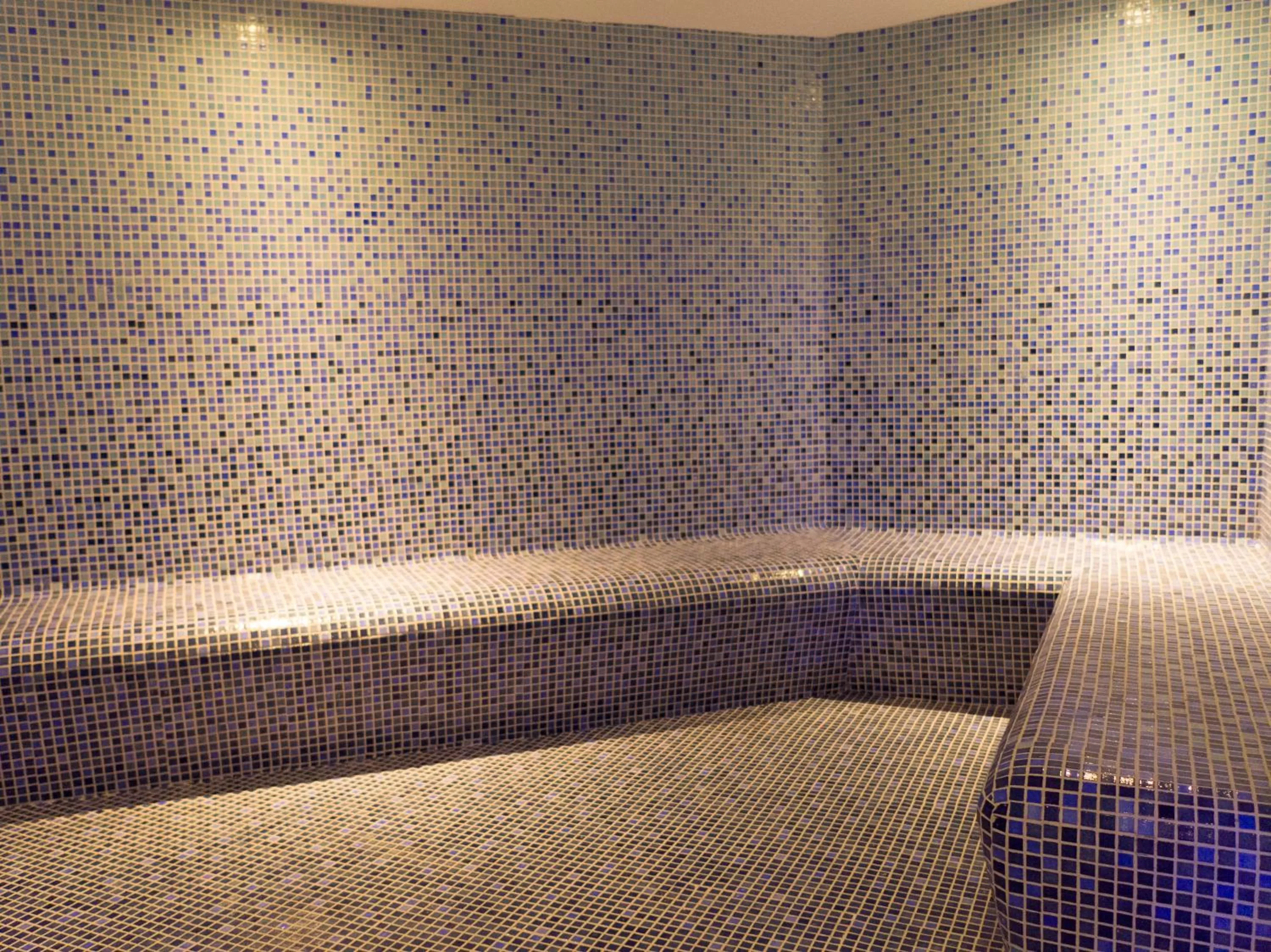 Massage in Best Western Plus Fursan