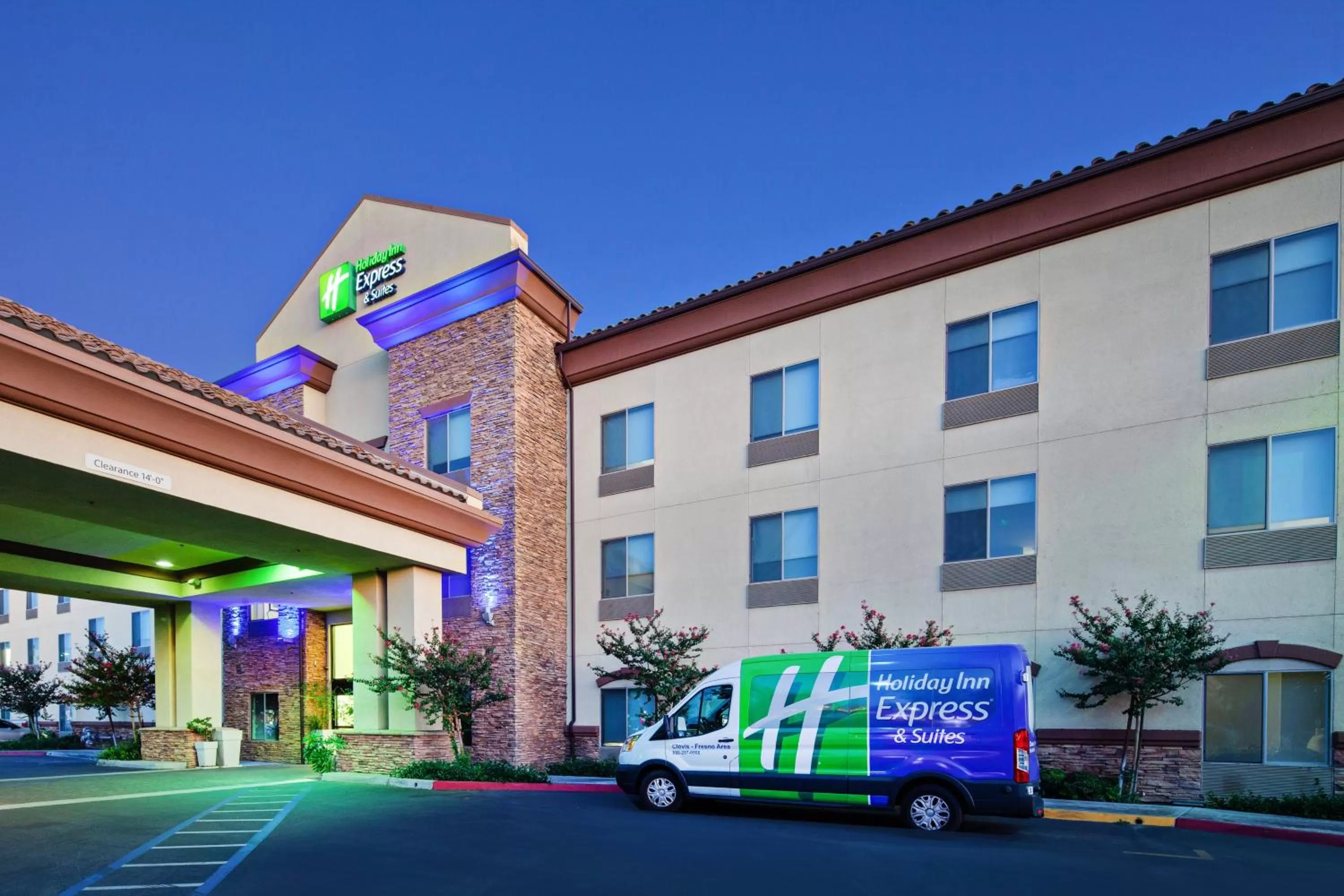 Holiday Inn Express & Suites Clovis Fresno Area by IHG