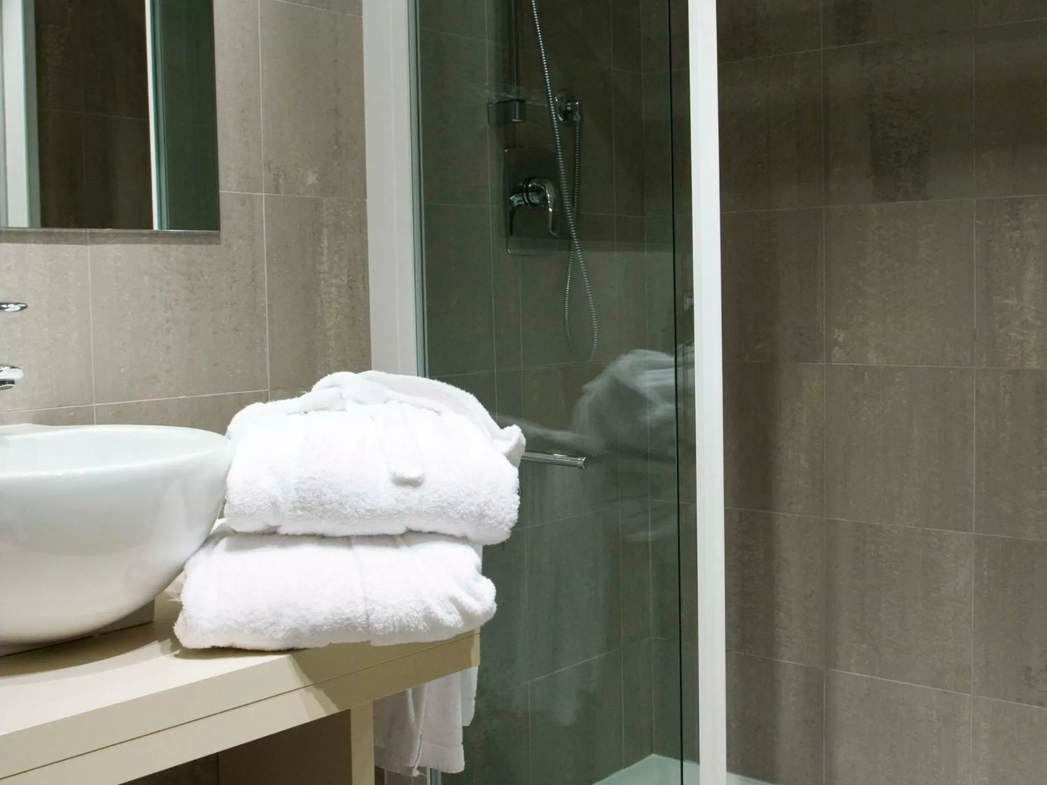 Bathroom in Hotel Cube