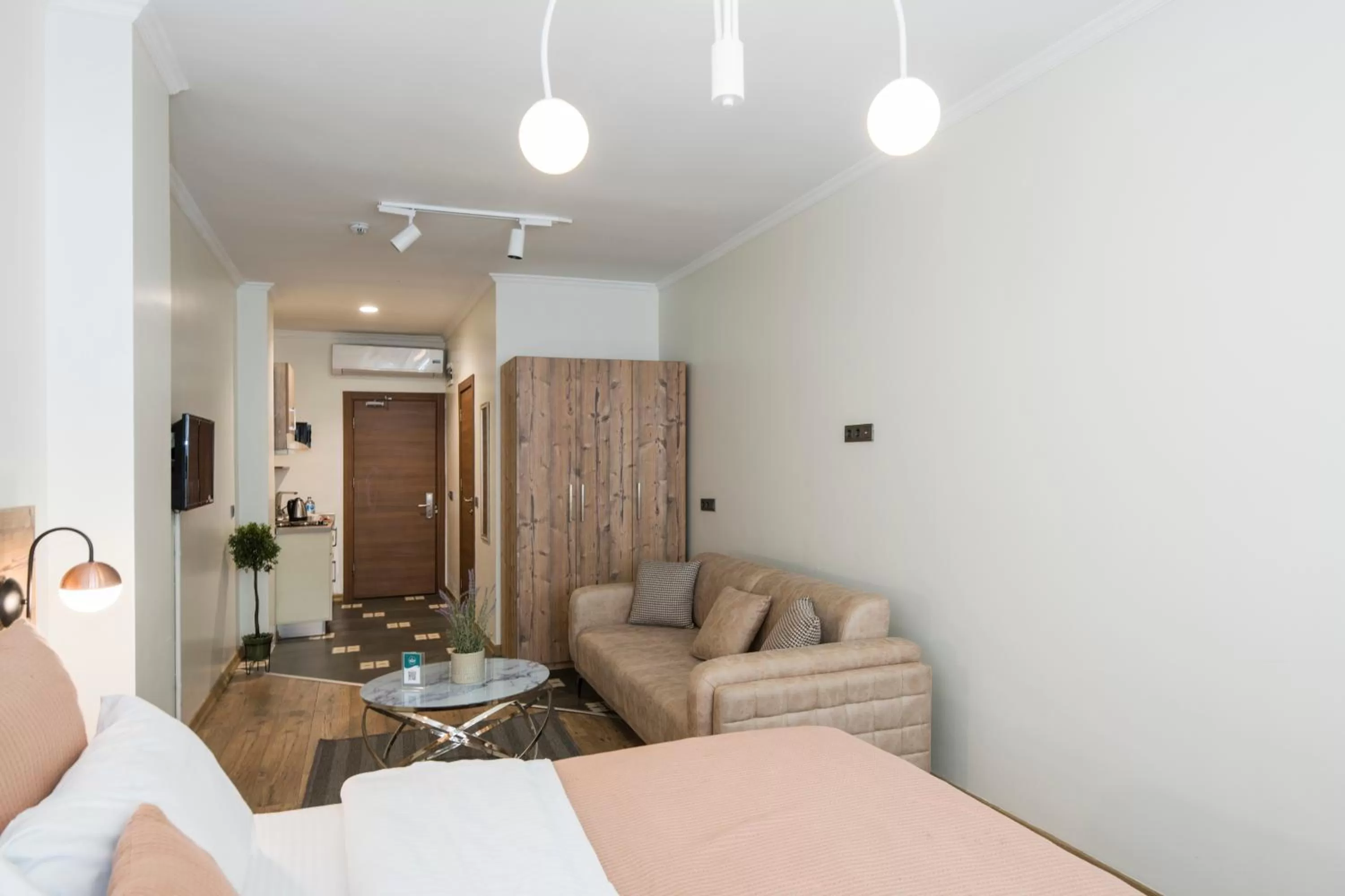 Bed in The Wilson Galata Hotel