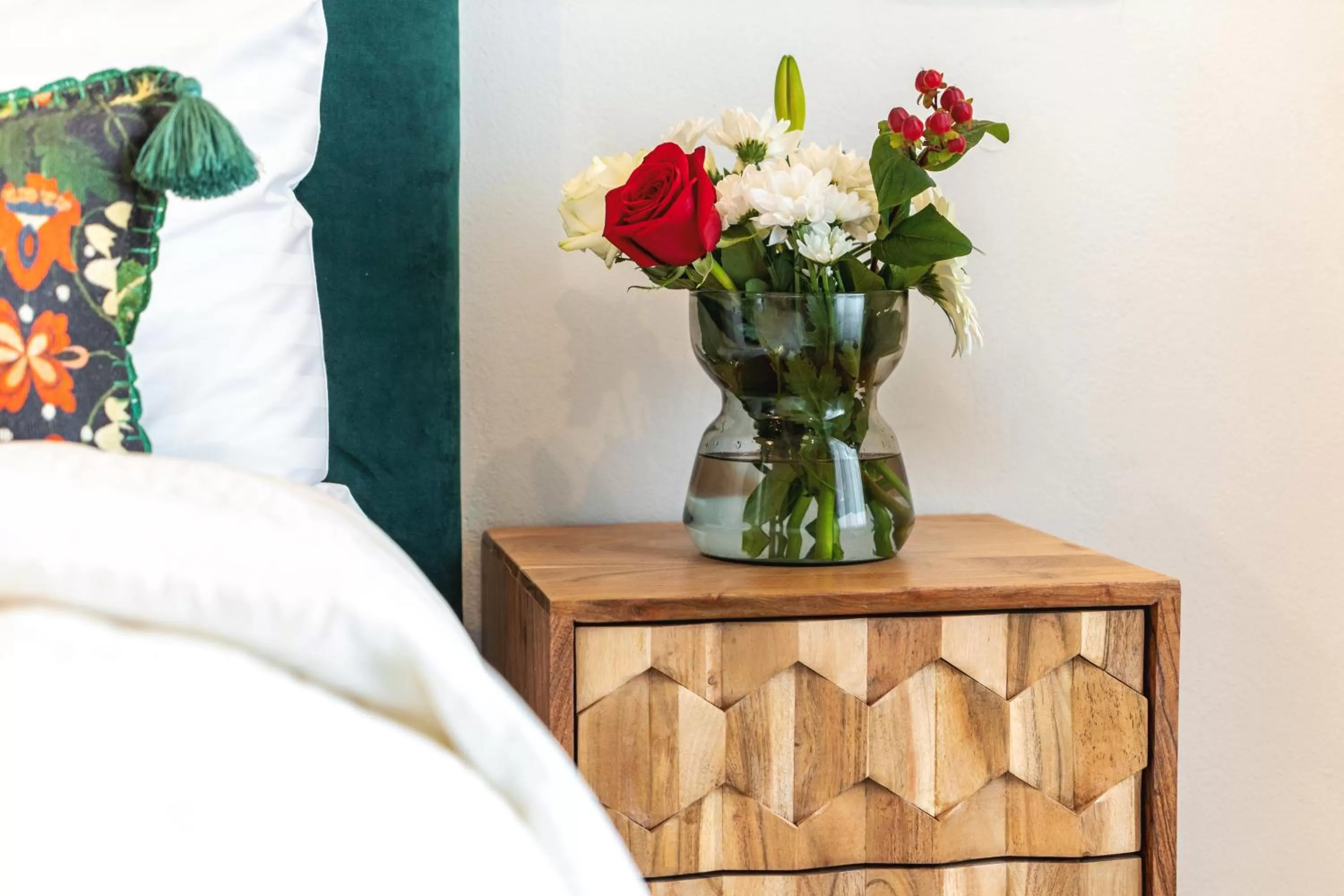 Bedroom, Bed in Nikolas Haus Central Location with Free Parking