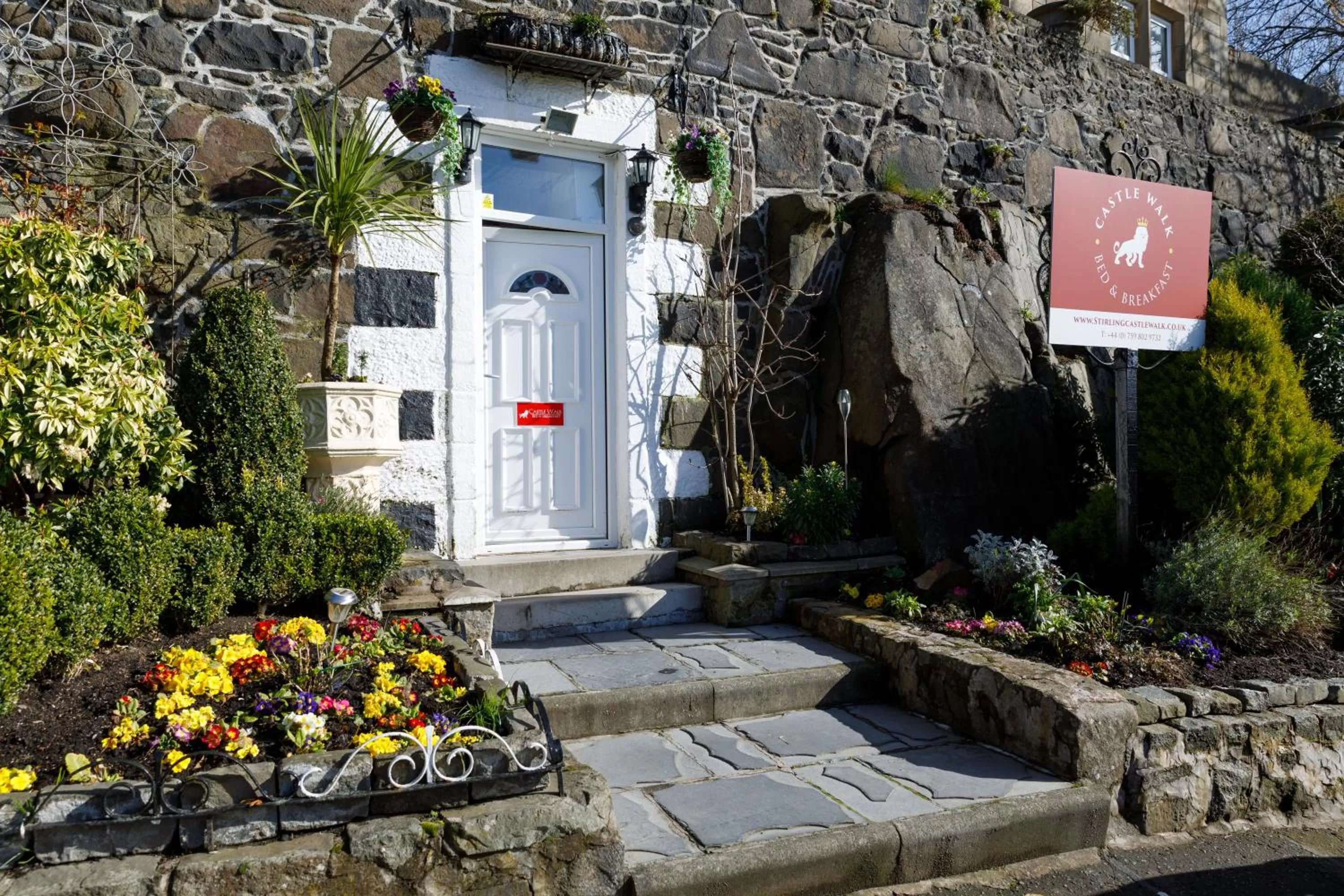 Facade/entrance in Castle Walk Bed & Breakfast
