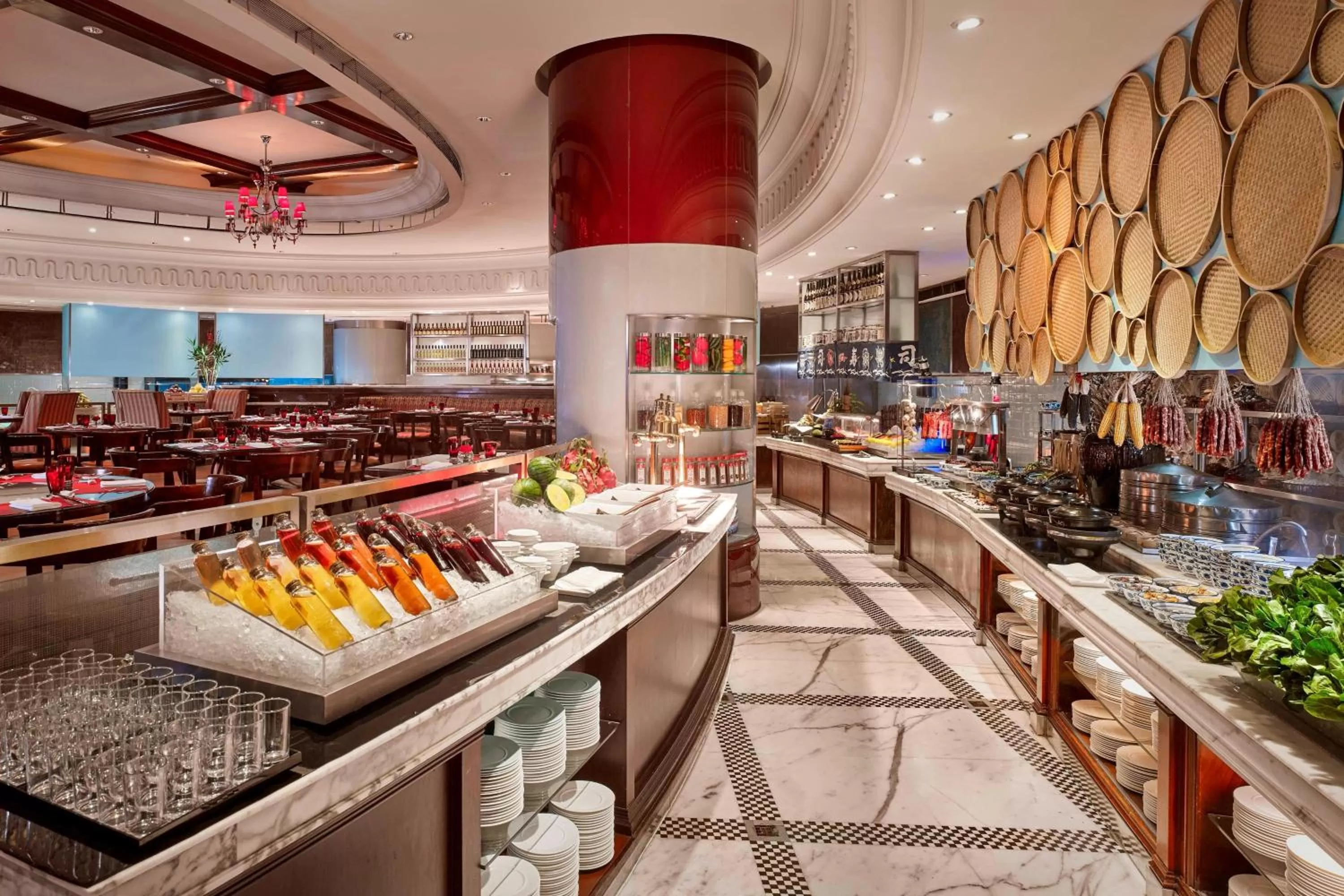 Restaurant/places to eat in The Ritz-Carlton, Guangzhou