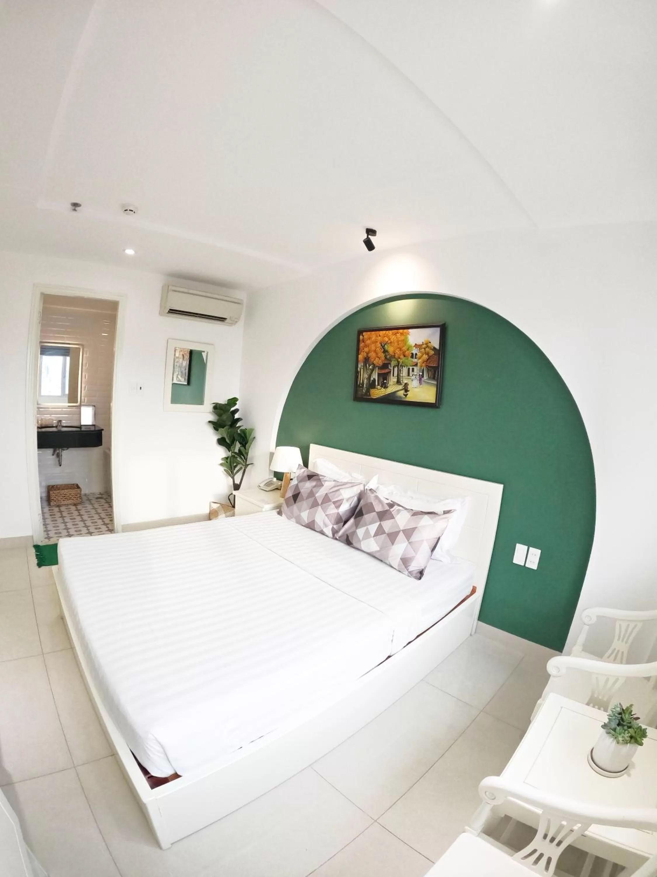 Photo of the whole room, Bed in Dinh Phat Hotel