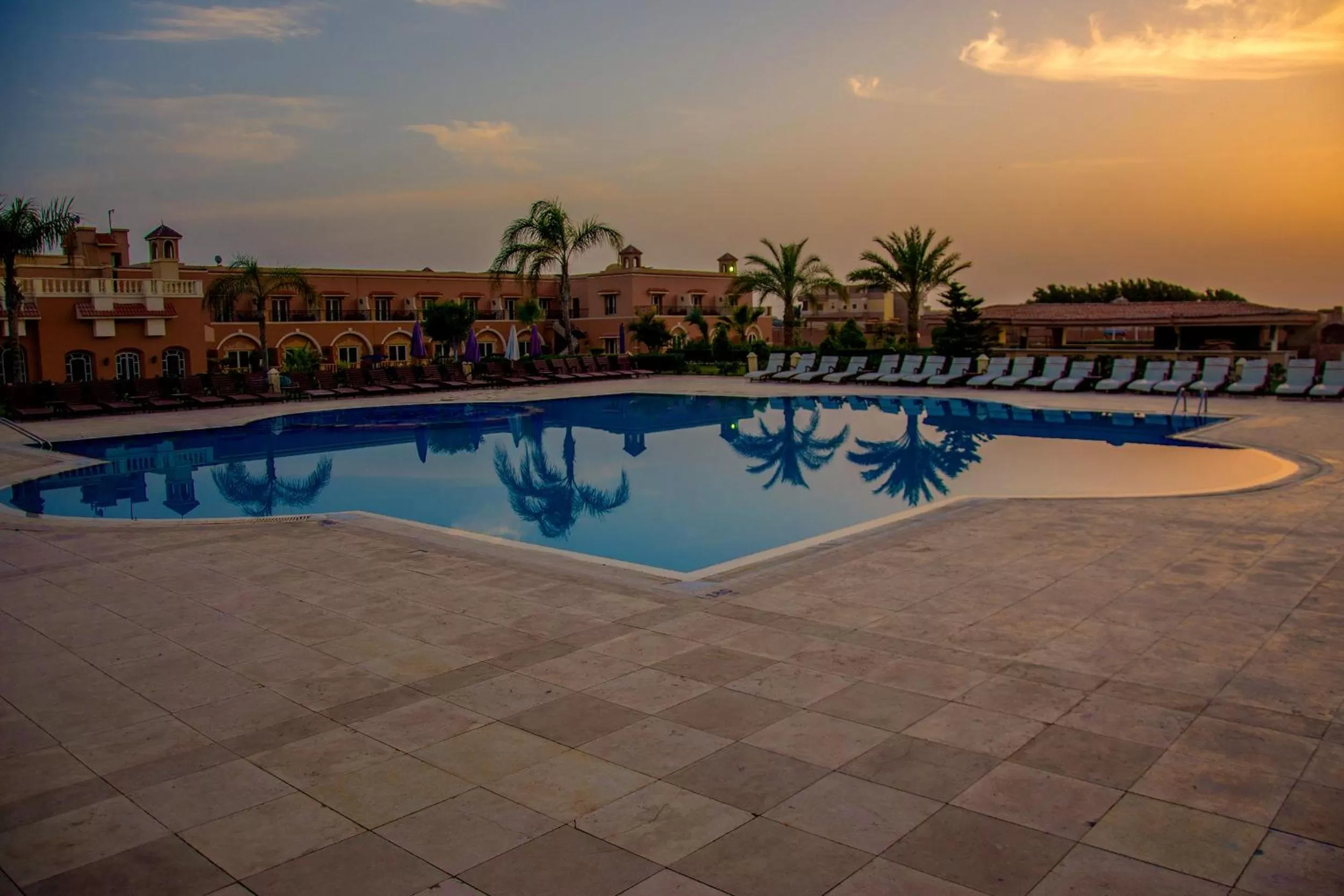 Helnan Auberge Fayoum