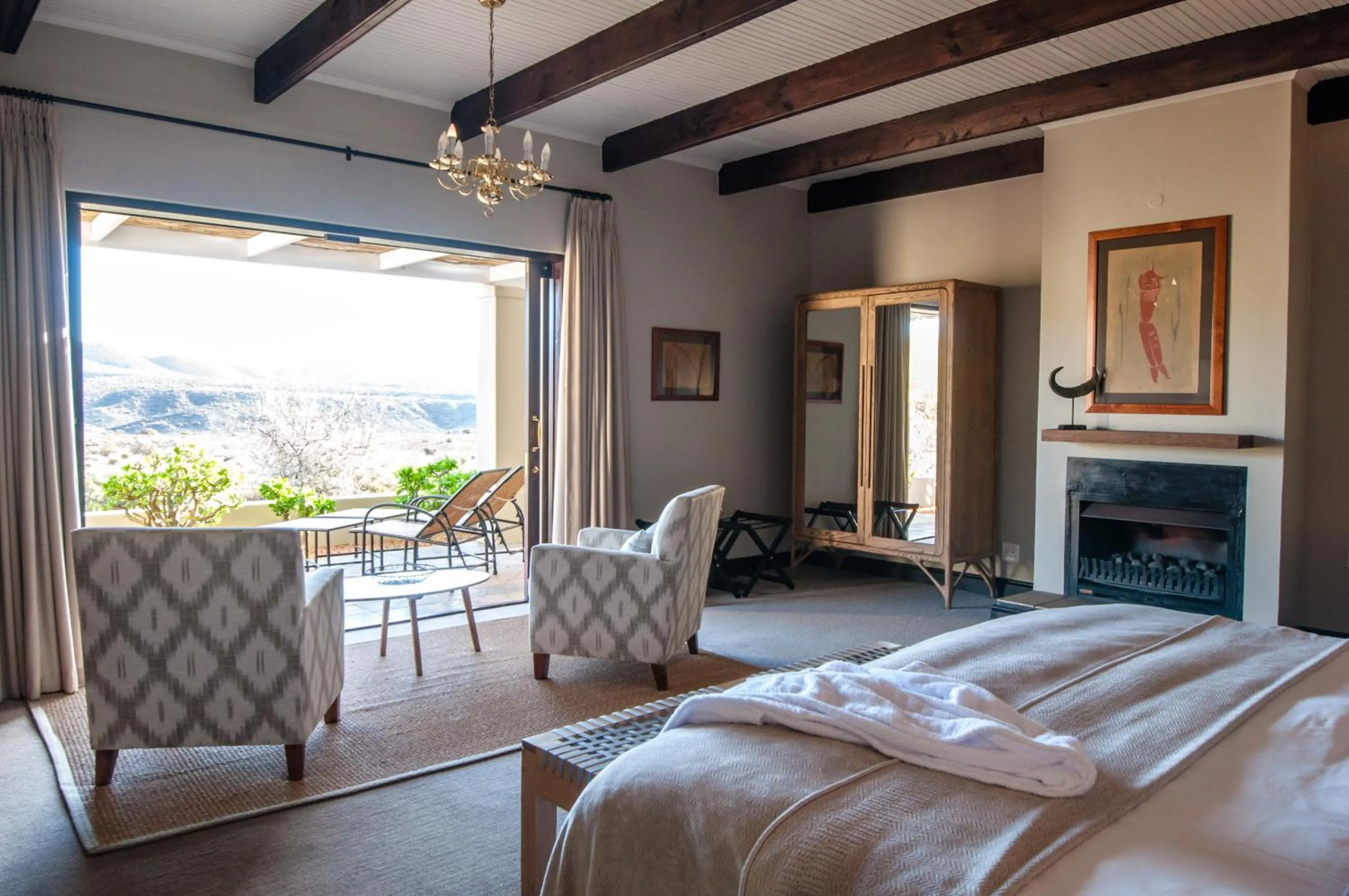 Seating area, Bed in Sanbona Wildlife Reserve