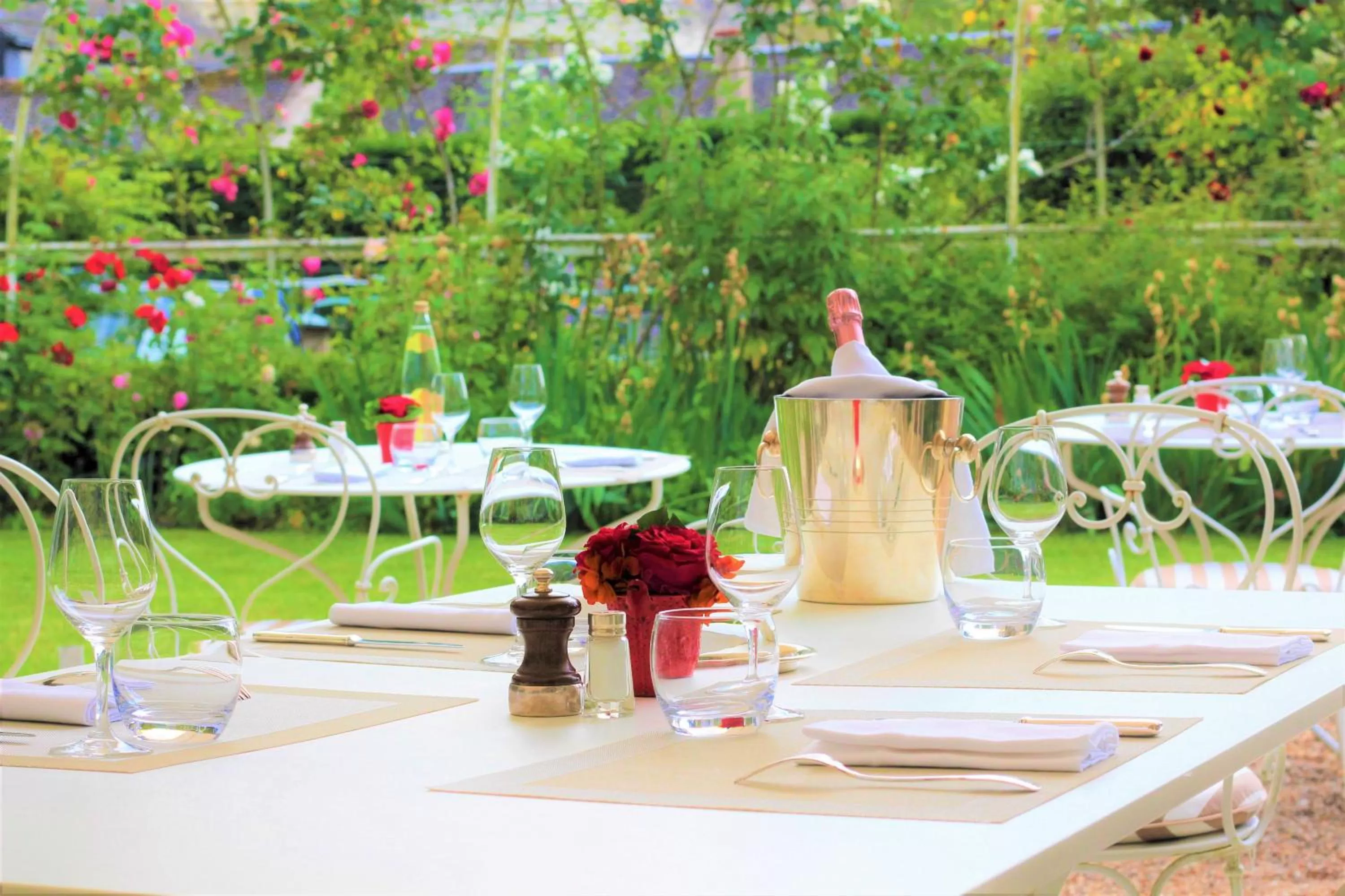 Patio in Hôtel Le Choiseul