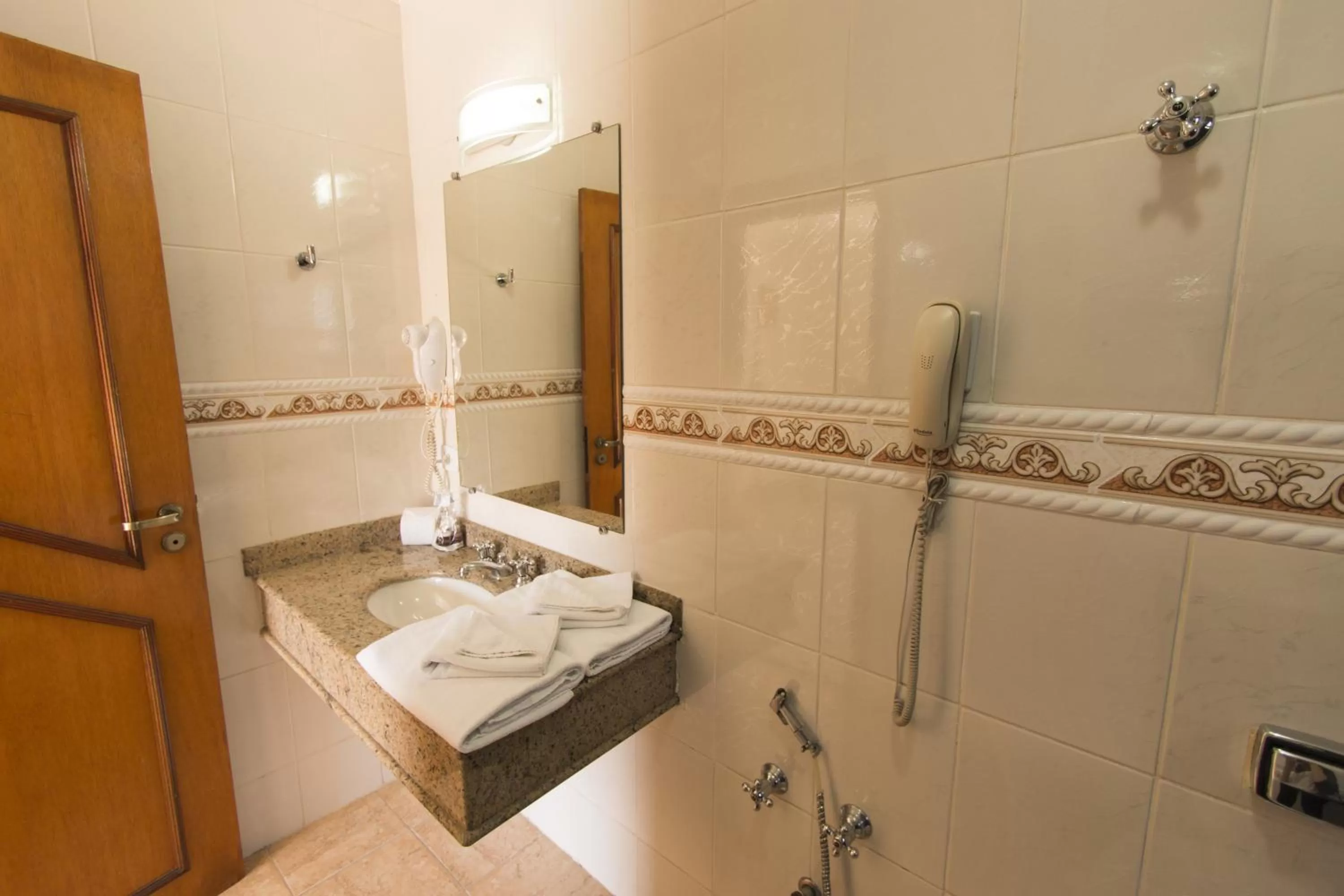 Bathroom in Pousada Alto D'ouro