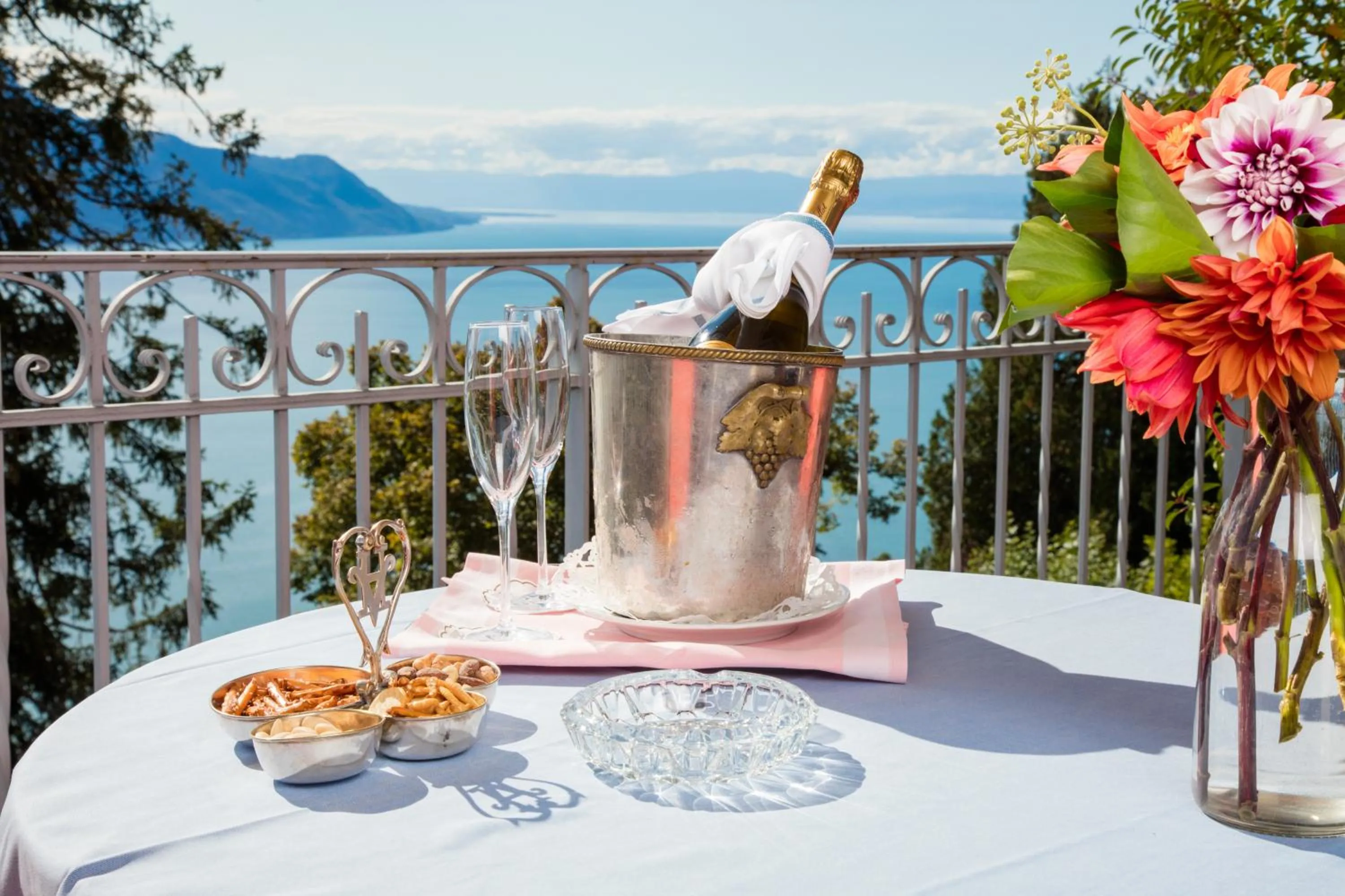 Balcony/Terrace in Hotel Victoria Glion