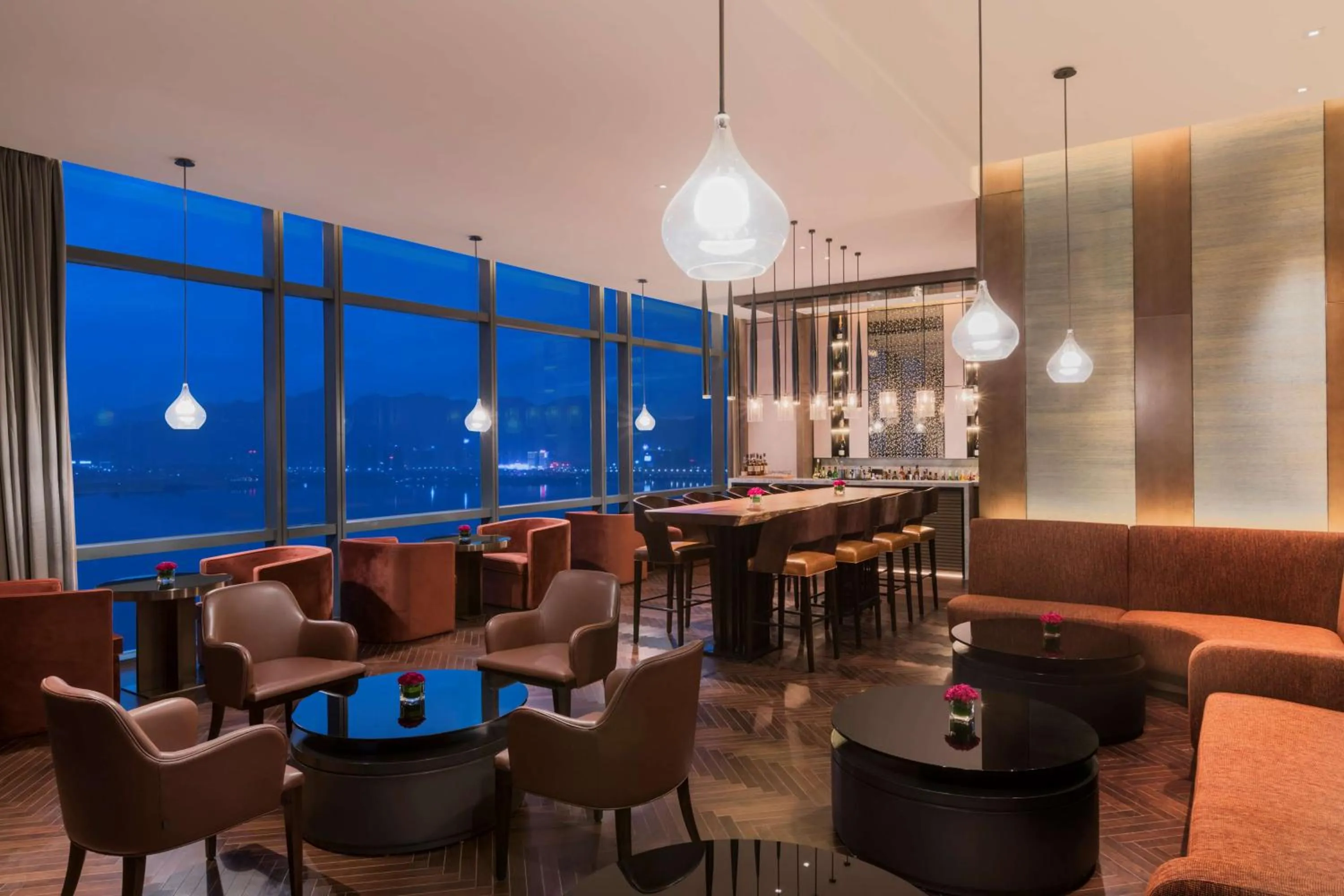 Lounge or bar in Hyatt Regency Fuzhou Cangshan