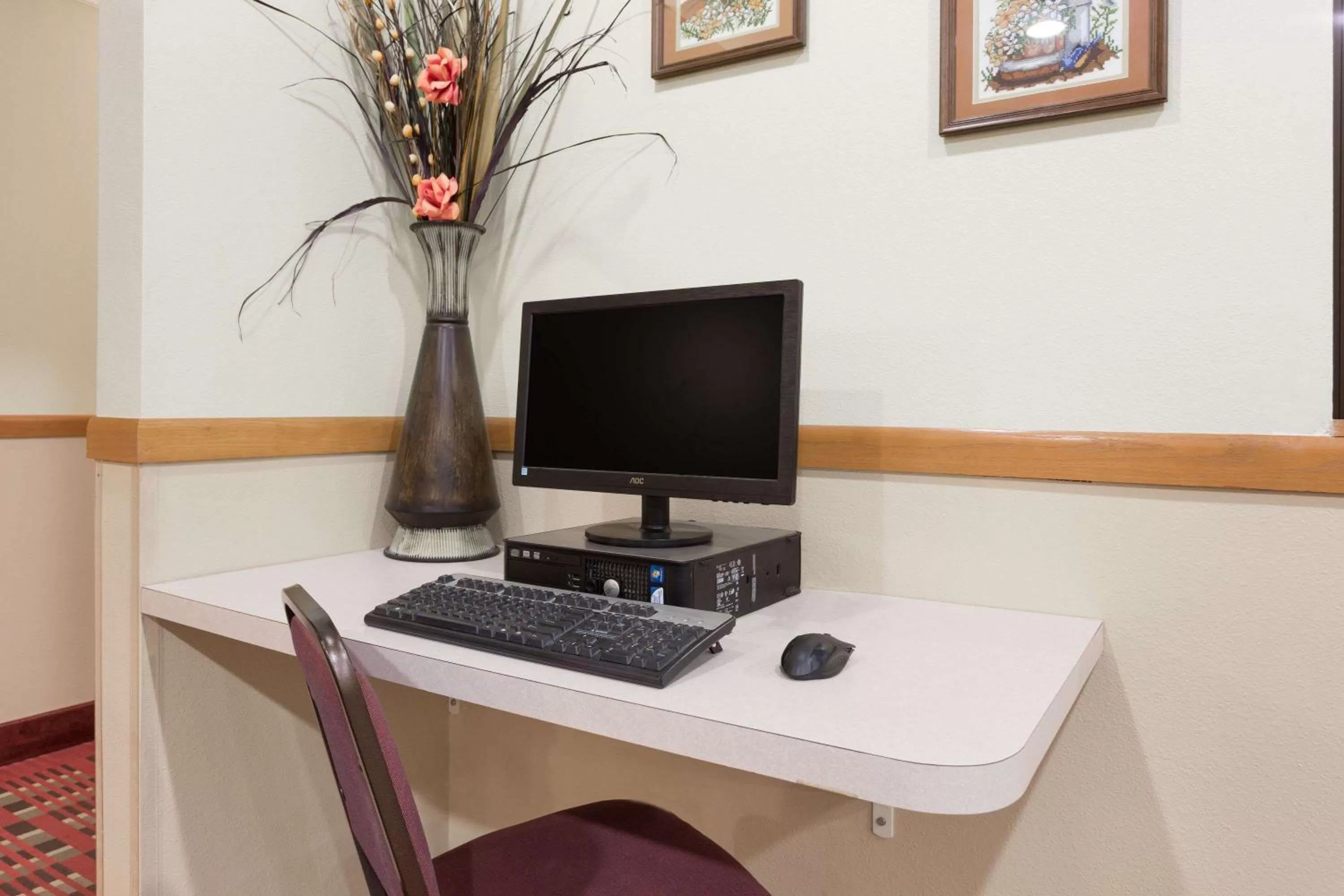 On site in Super 8 by Wyndham Osage