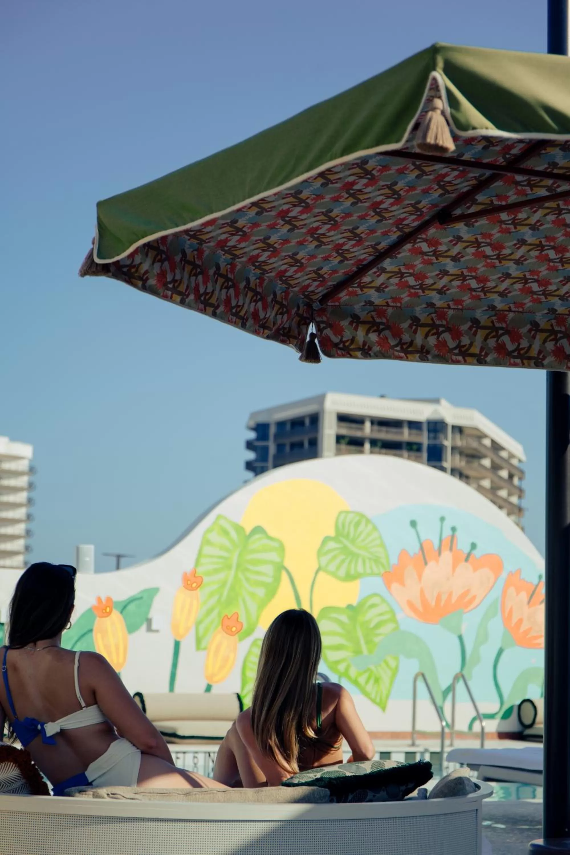 Swimming pool in Mayfair House Hotel & Garden
