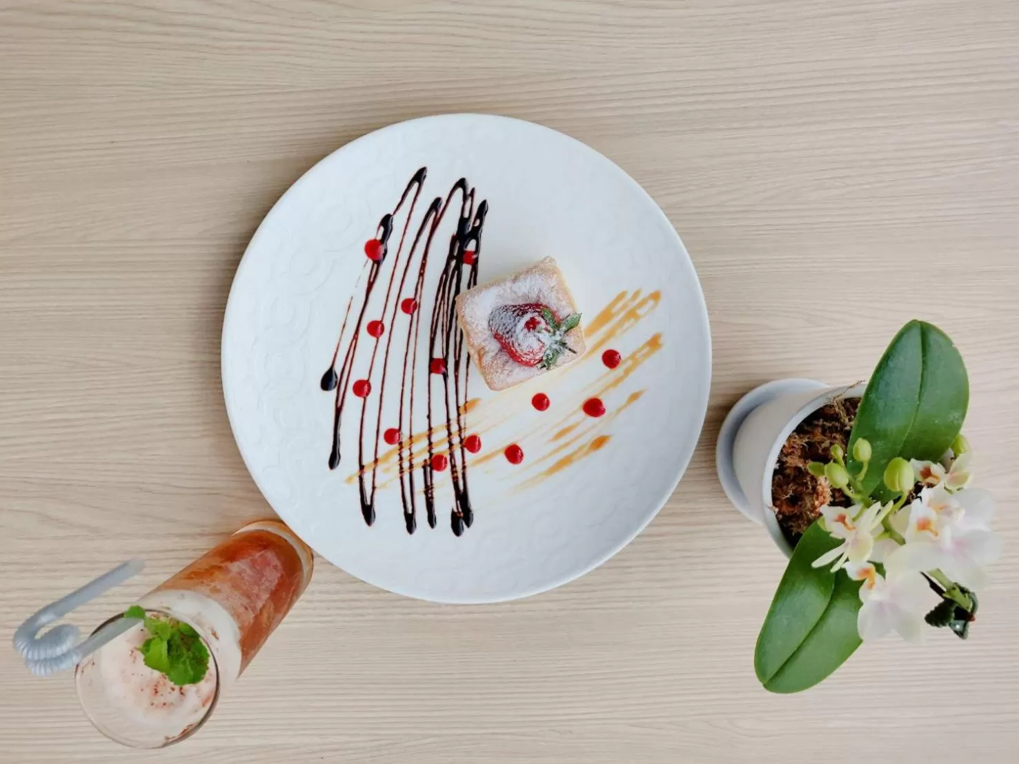 Breakfast in Water House