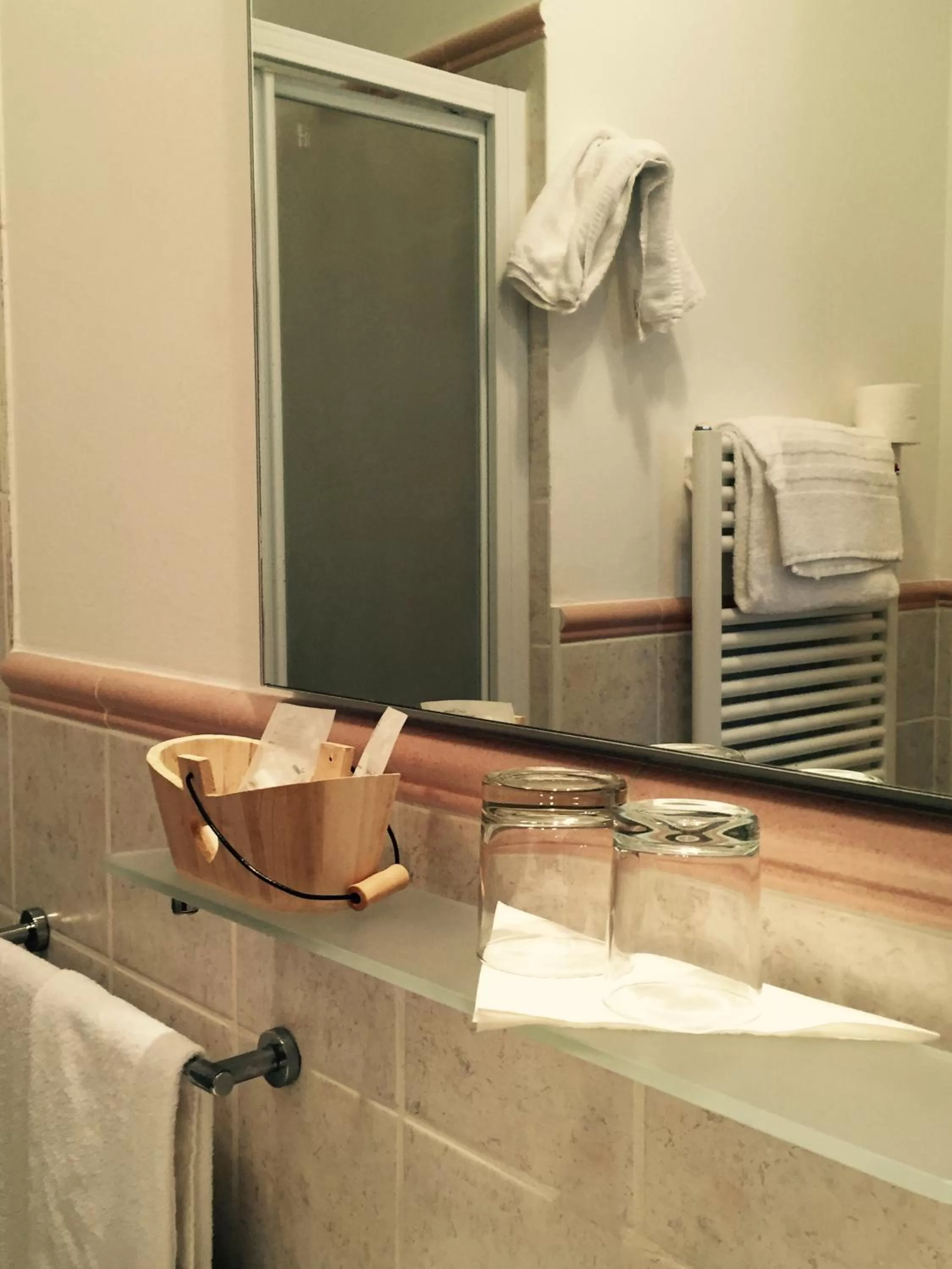 Shower in Albergo San Lorenzo