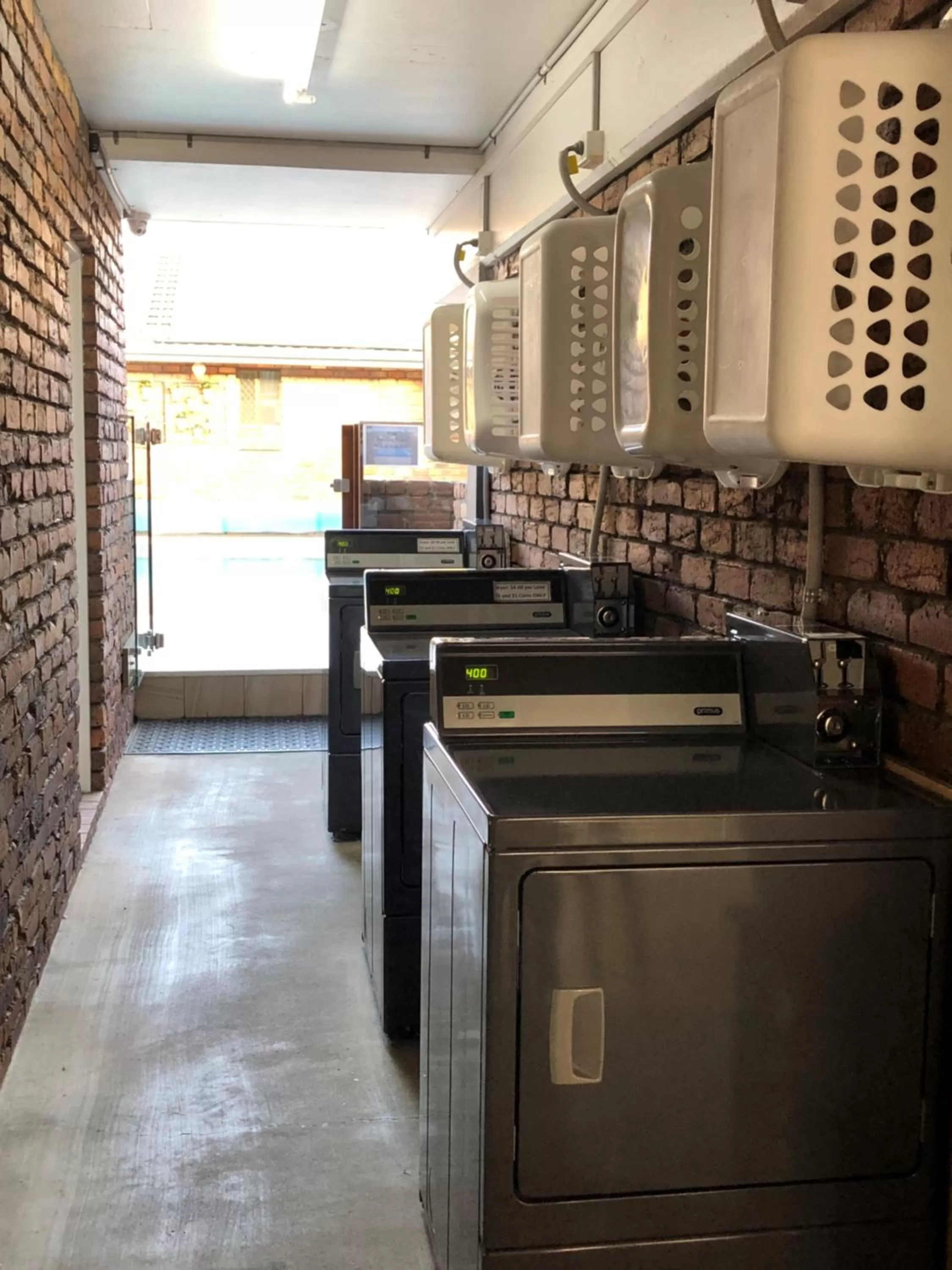 Area and facilities in Logan City Motor Inn