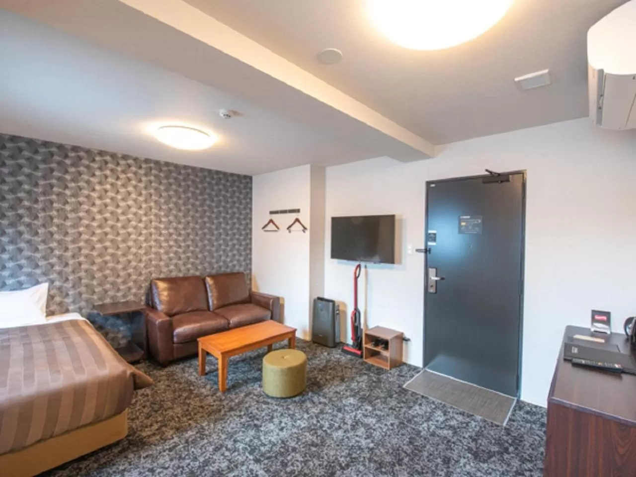 Photo of the whole room, Bed in HOTEL LiVEMAX Hakataekimae