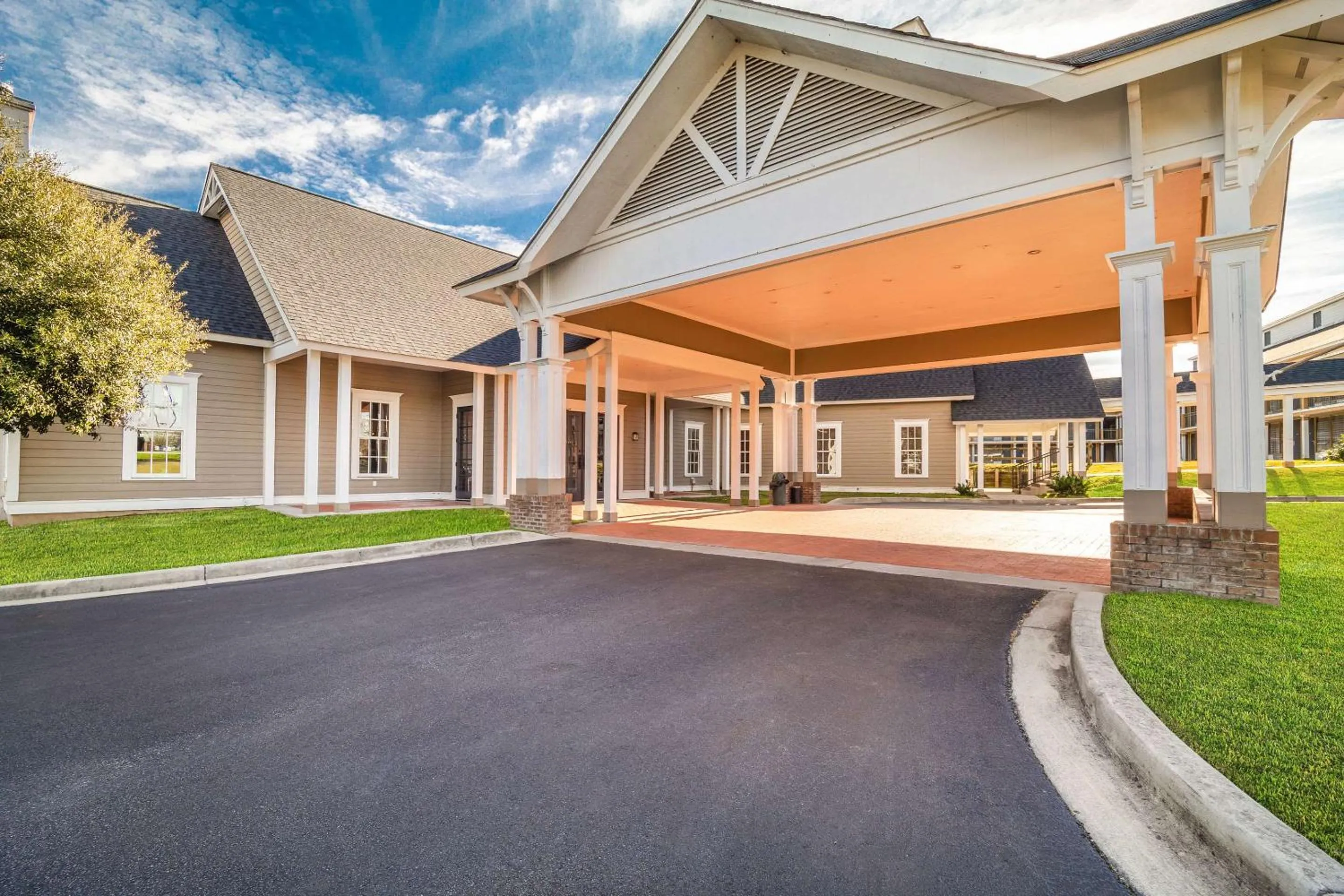 Quality Inn & Suites Santee I-95