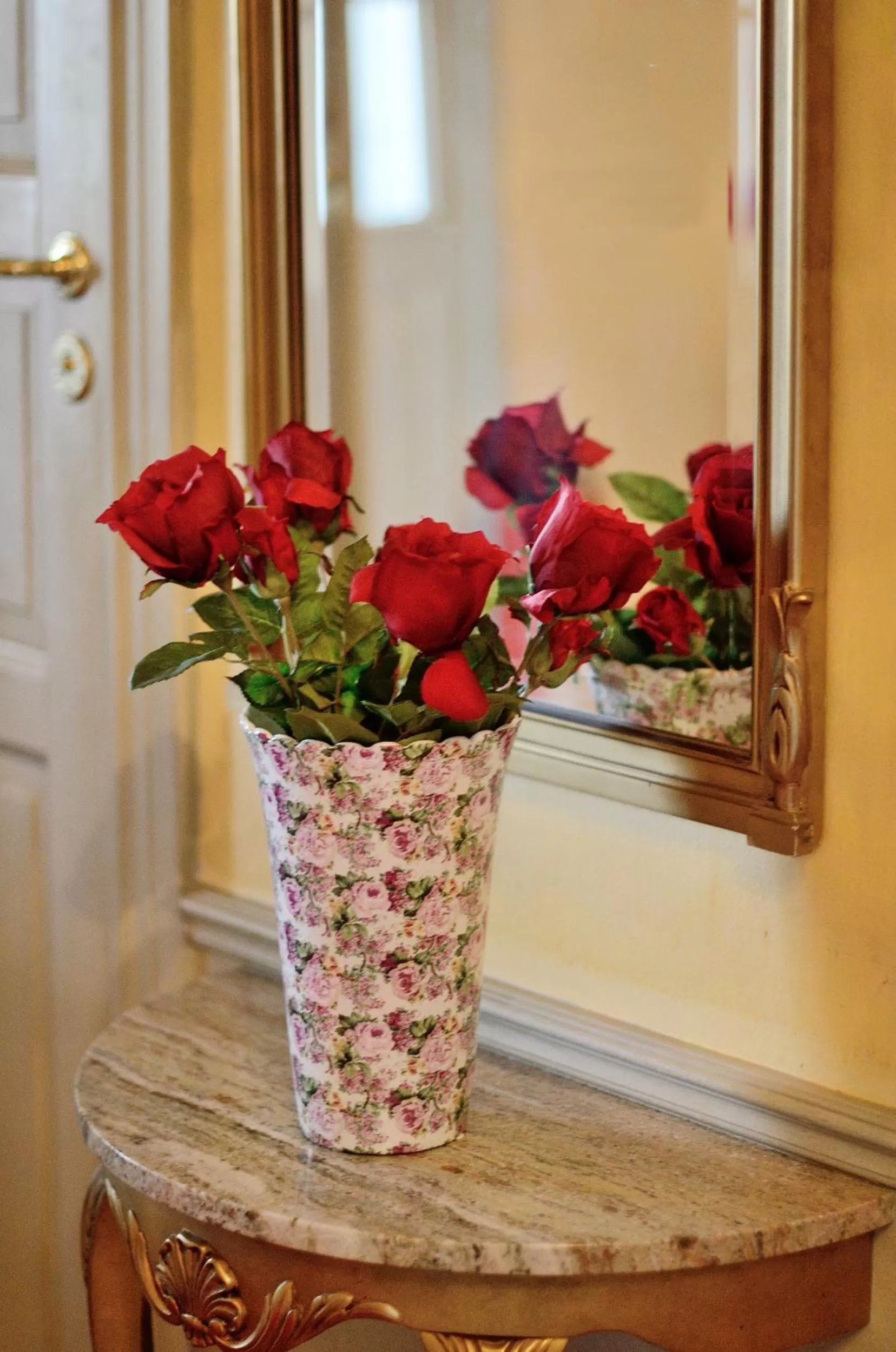 Communal lounge/ TV room in Skultuna Hotell & Konferens