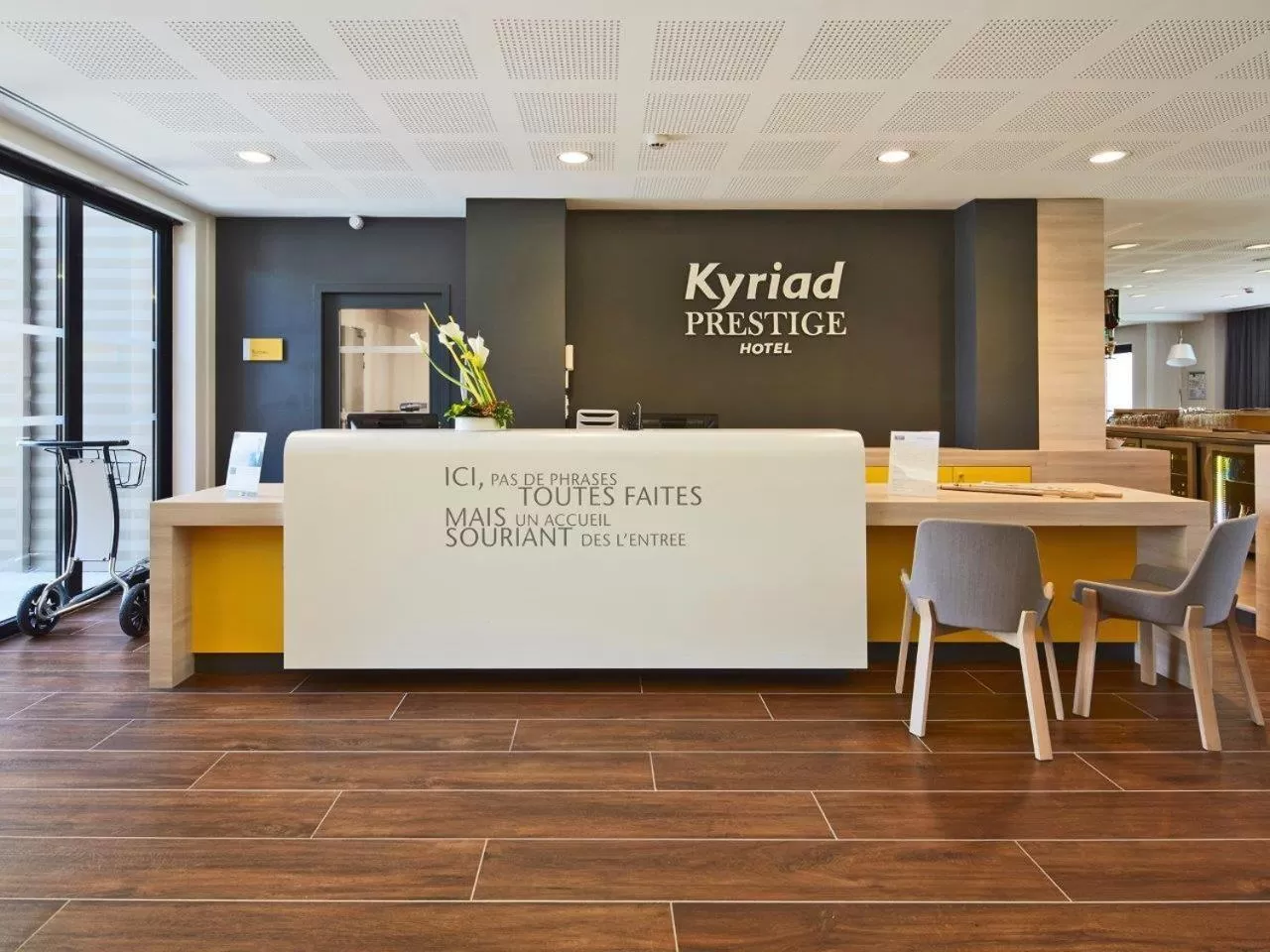 Lobby or reception in Kyriad Prestige Pau – Palais des Sports