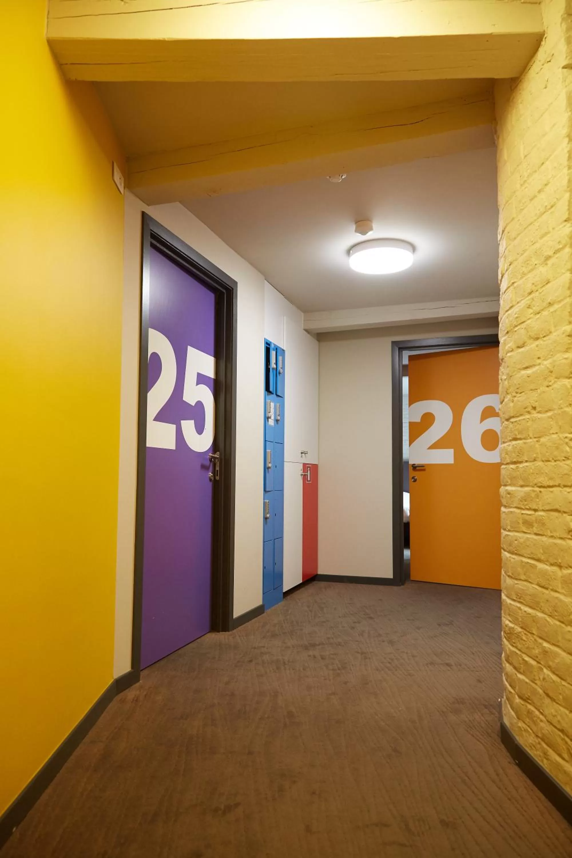 Facade/entrance in Focus Budget