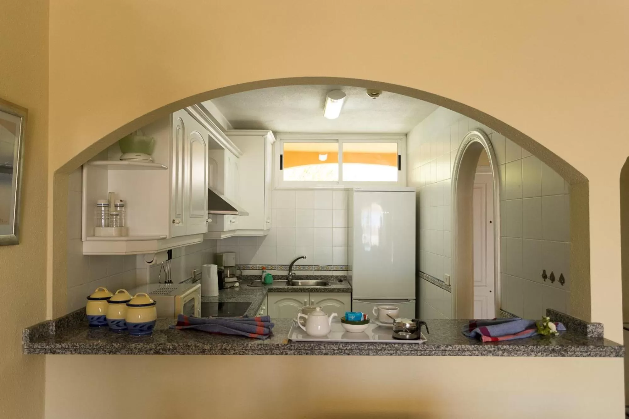 Kitchen or kitchenette in El Marques Palace by Intercorp Group