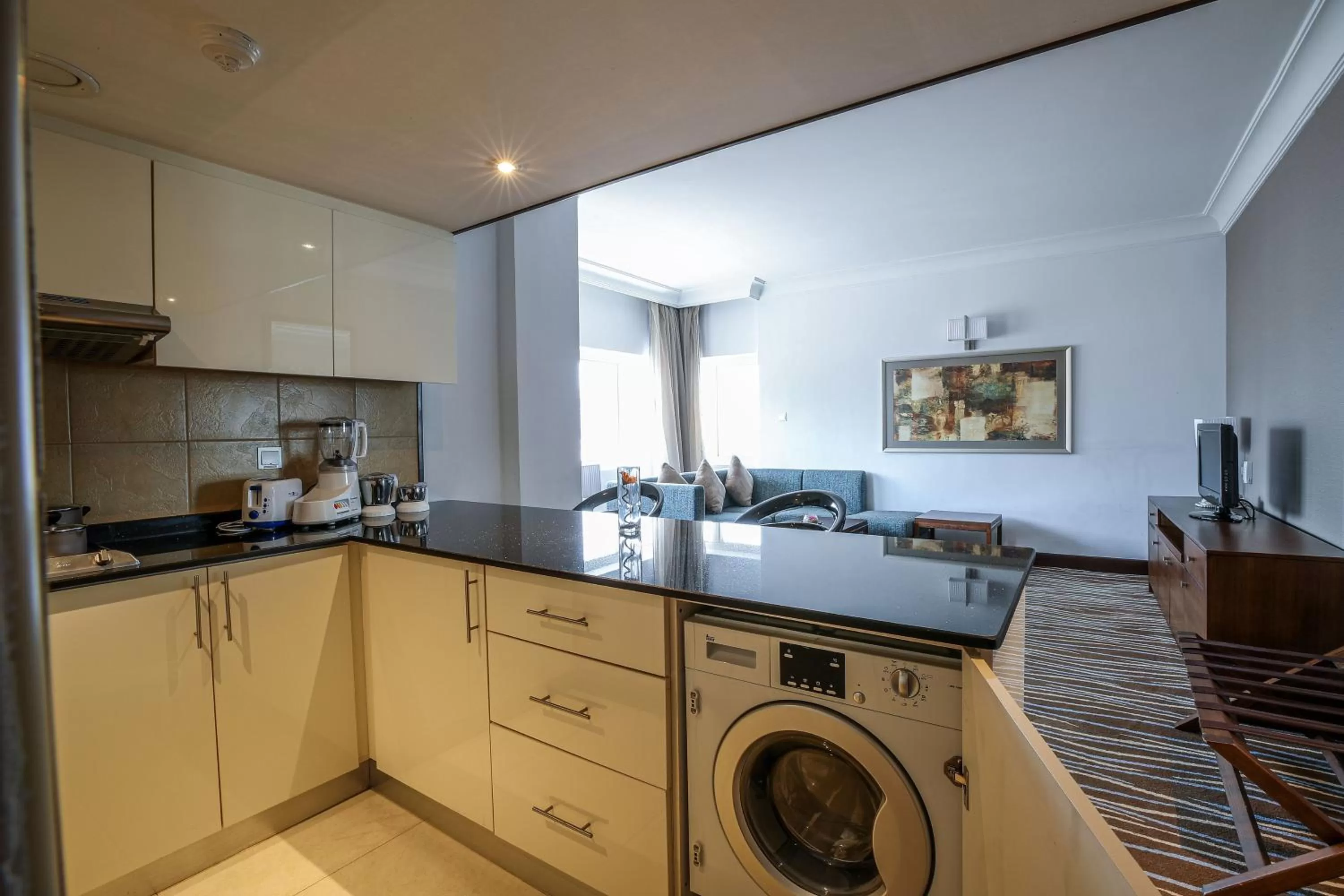 Kitchen or kitchenette in Copthorne Downtown by Millennium