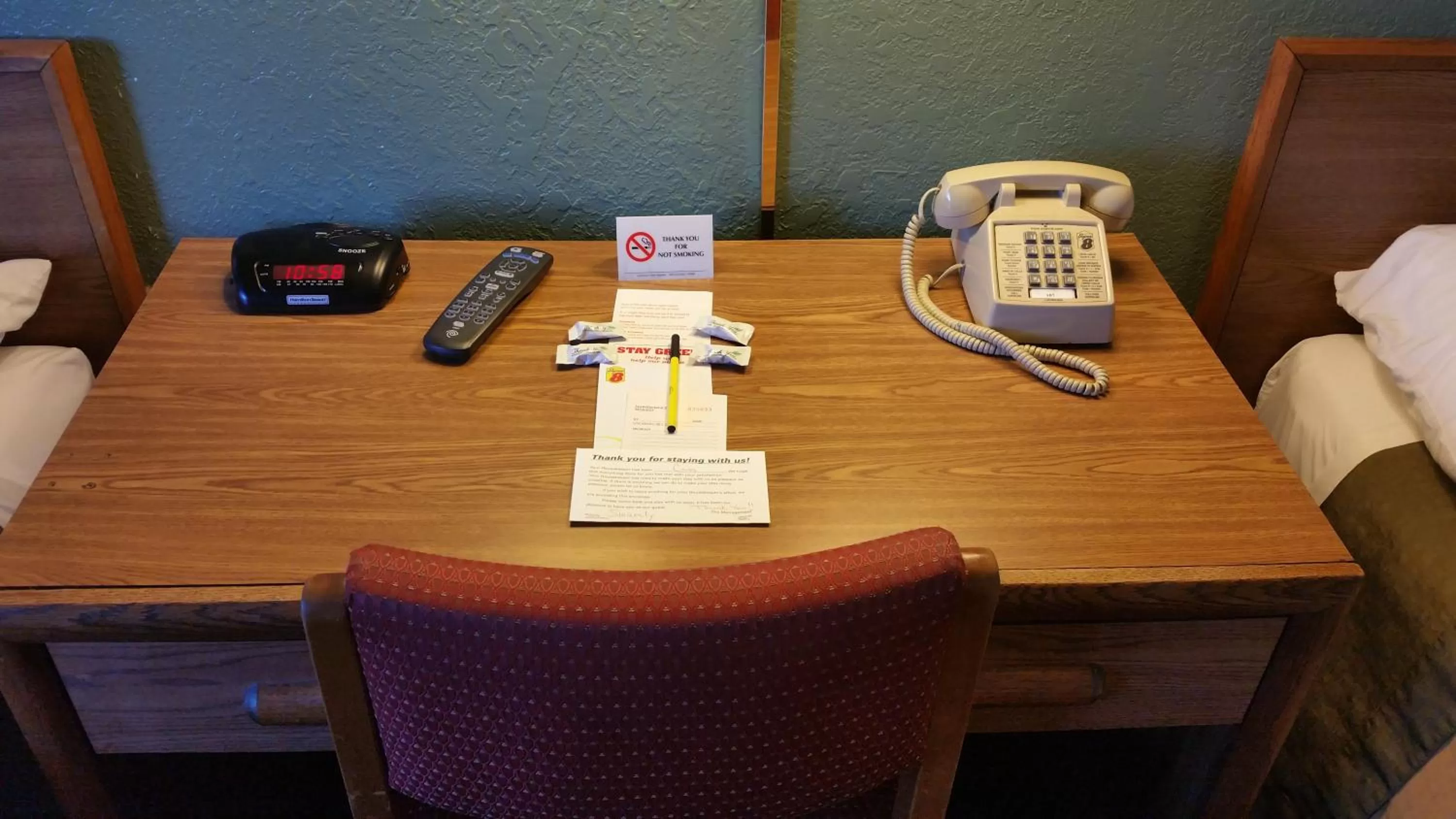 Bedroom in Super 8 by Wyndham Queensbury Glens Falls