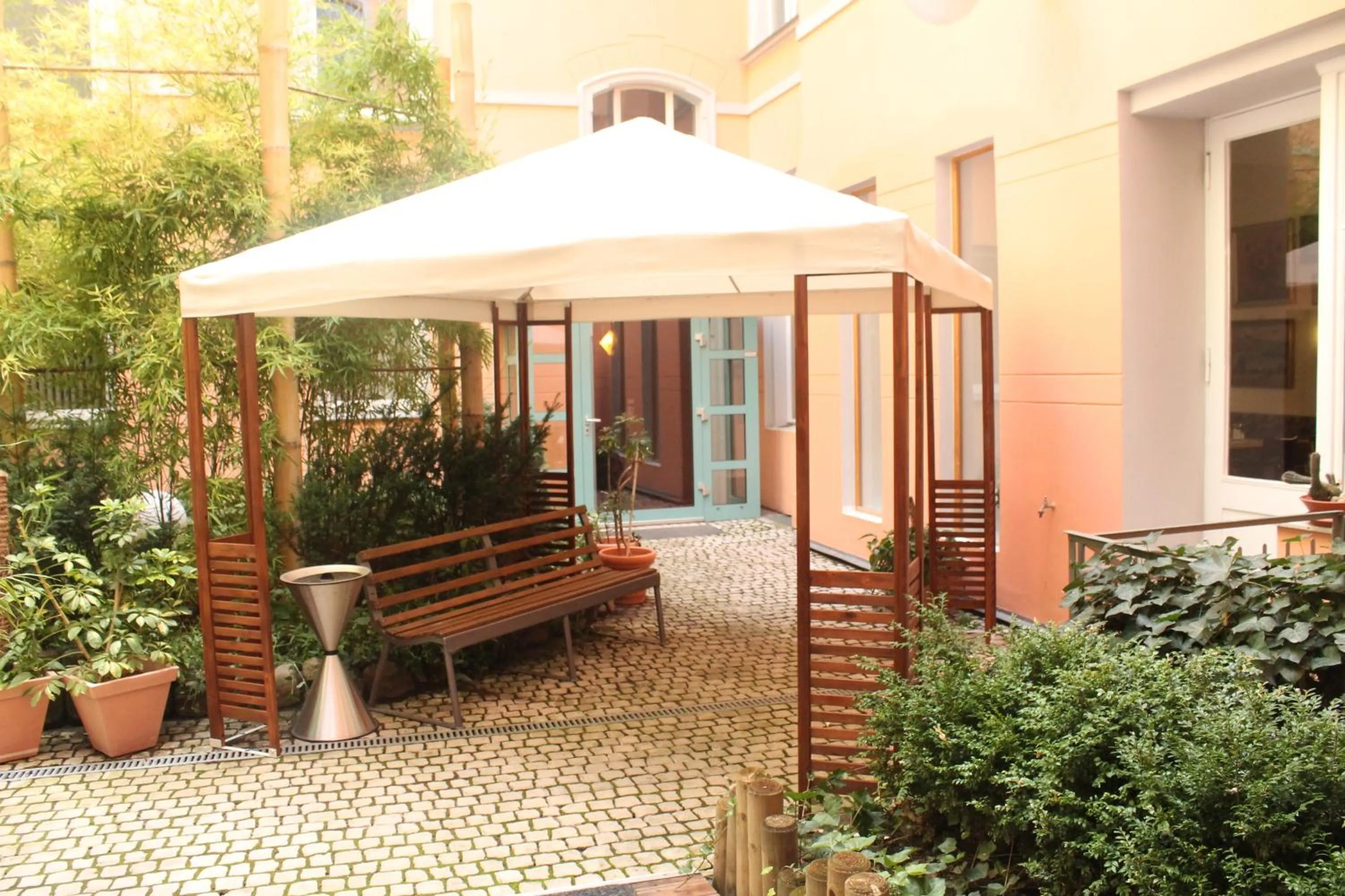 Patio in Hotel Sachsenhof