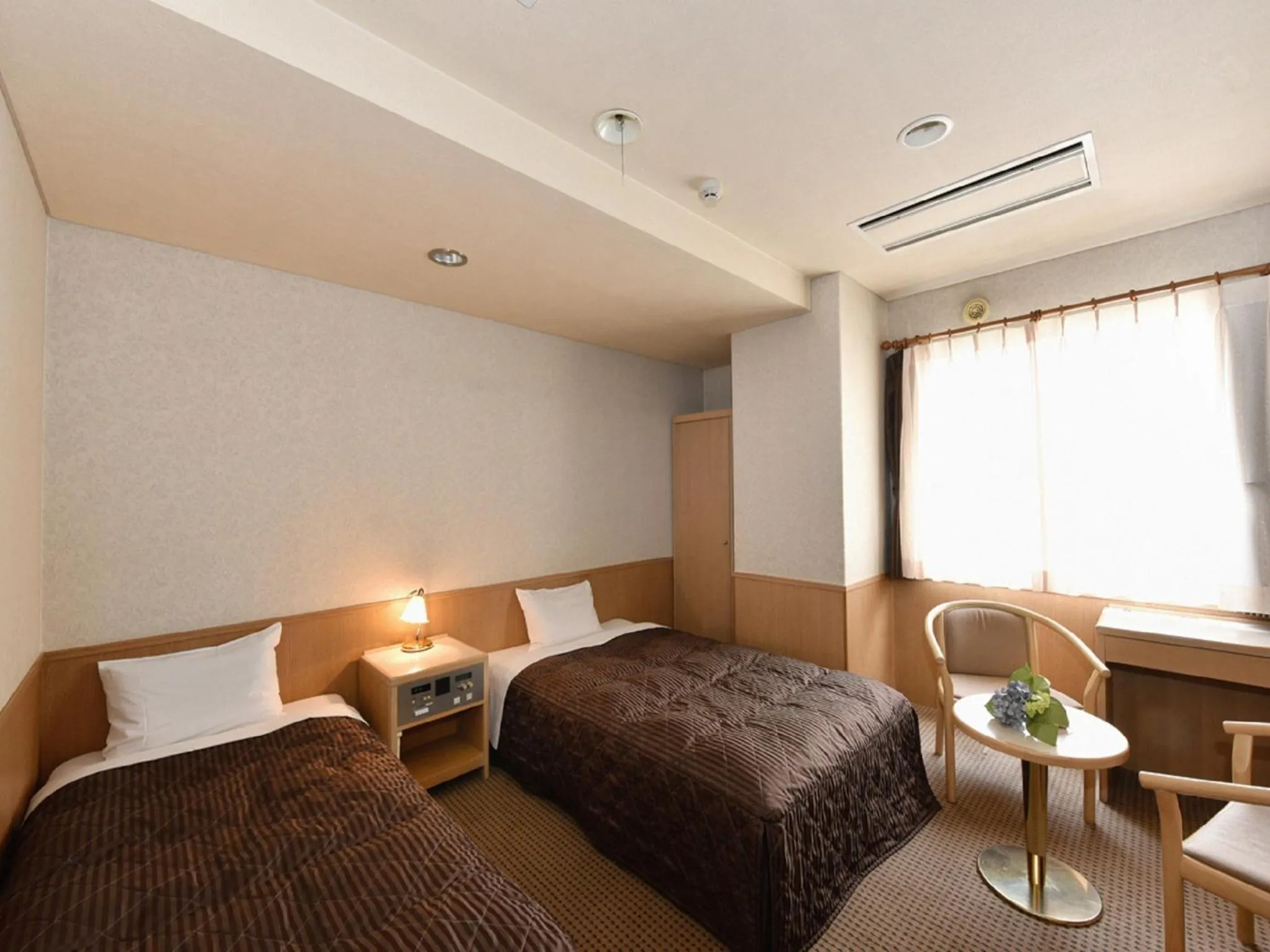 Photo of the whole room, Bed in Hotel Pearl City Sapporo