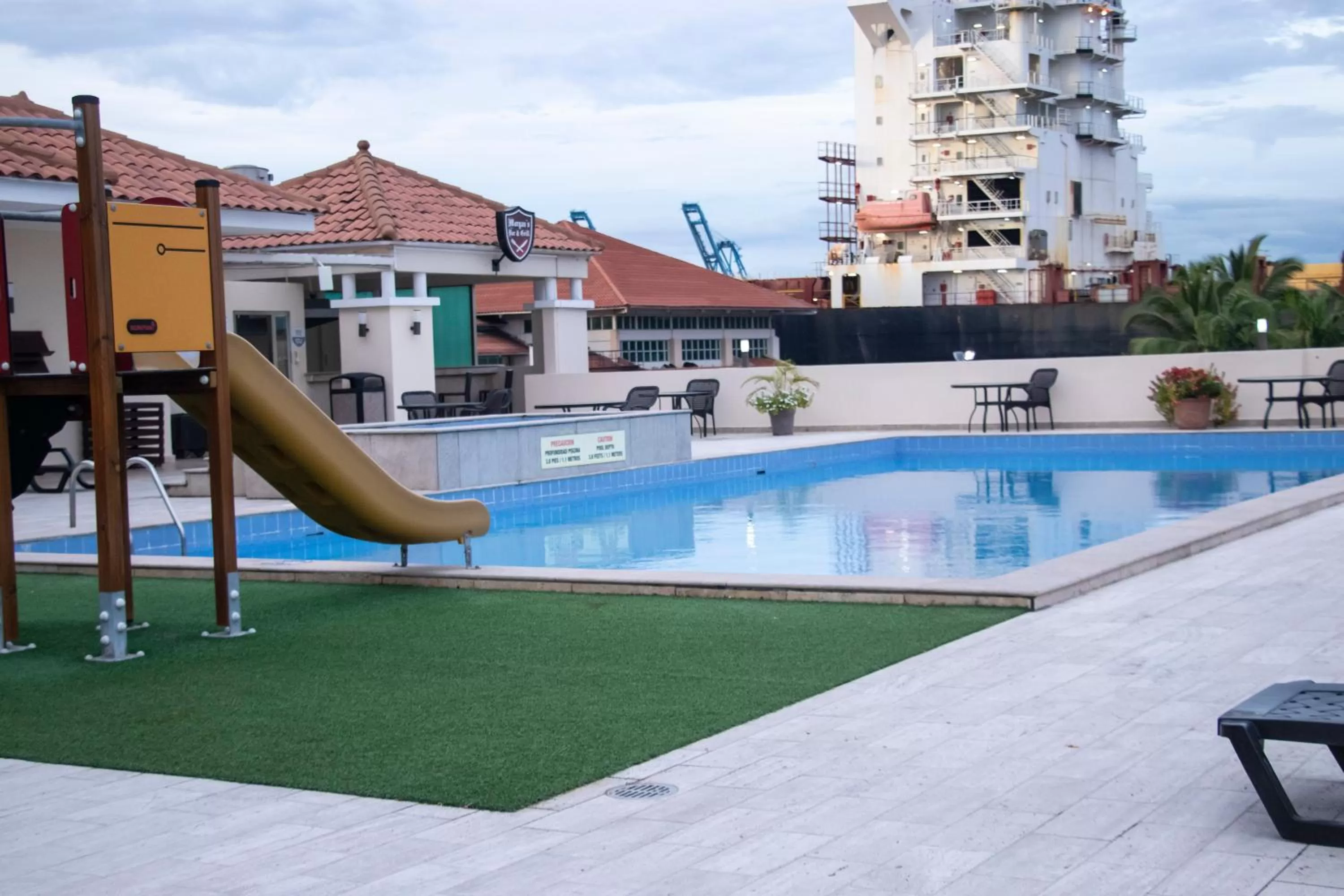 Swimming pool in Radisson Colon 2,000 Hotel & Casino
