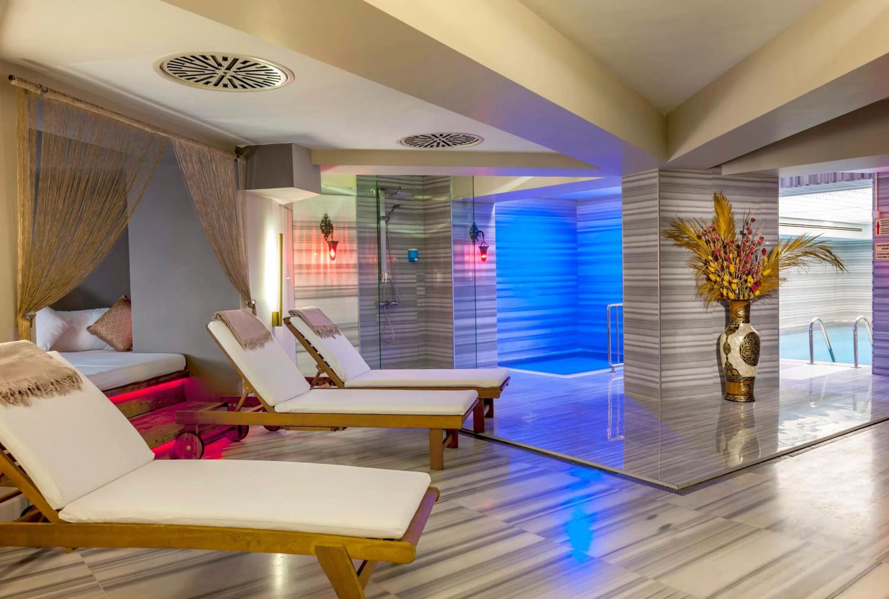 Spa and wellness centre/facilities in Hotel Yasmak Sultan