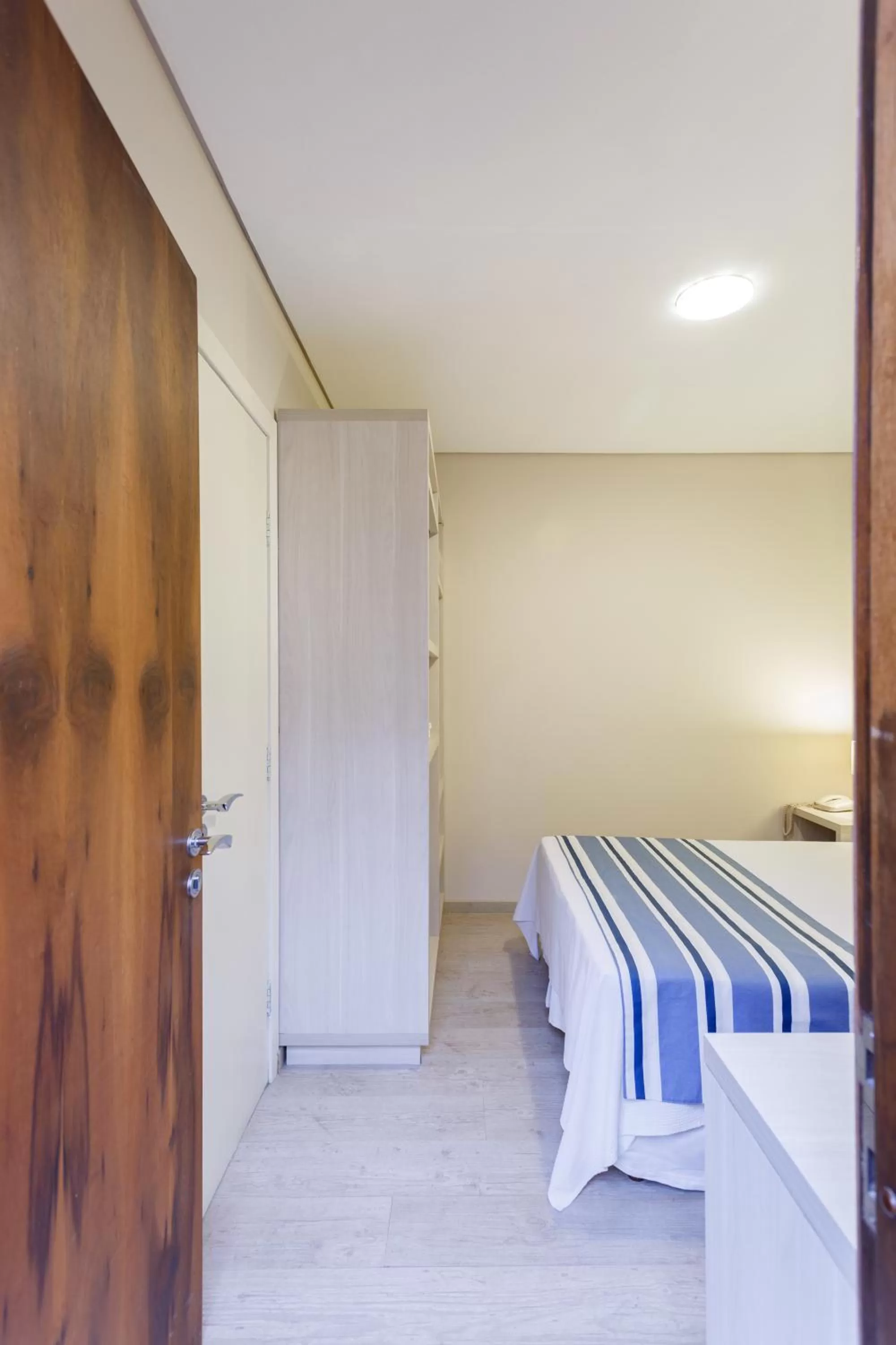 Bed in Hotel Sol By MRHotelaria