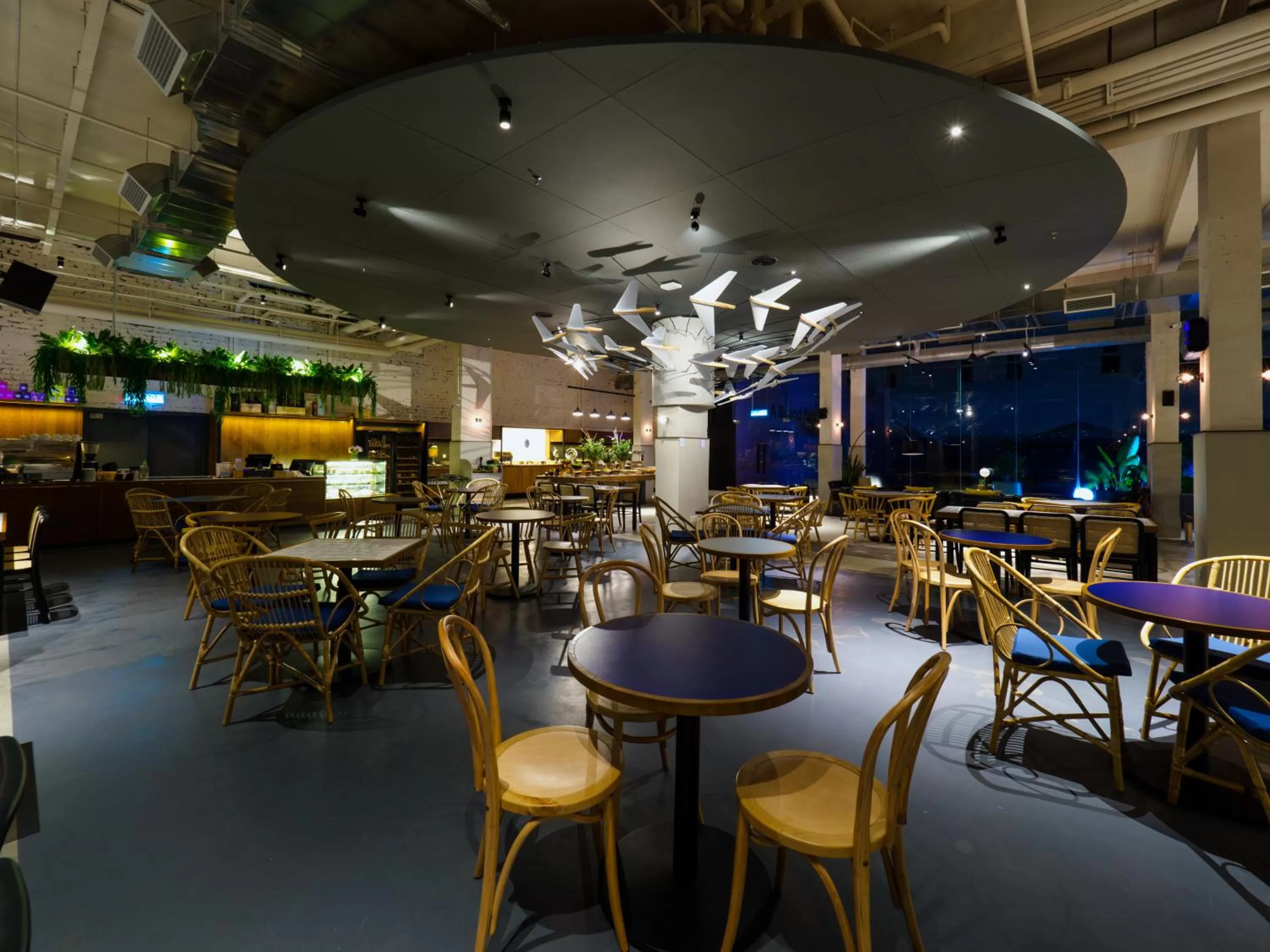 Restaurant/places to eat in Tune Hotel KLIA-KLIA2, Airport Transit Hotel