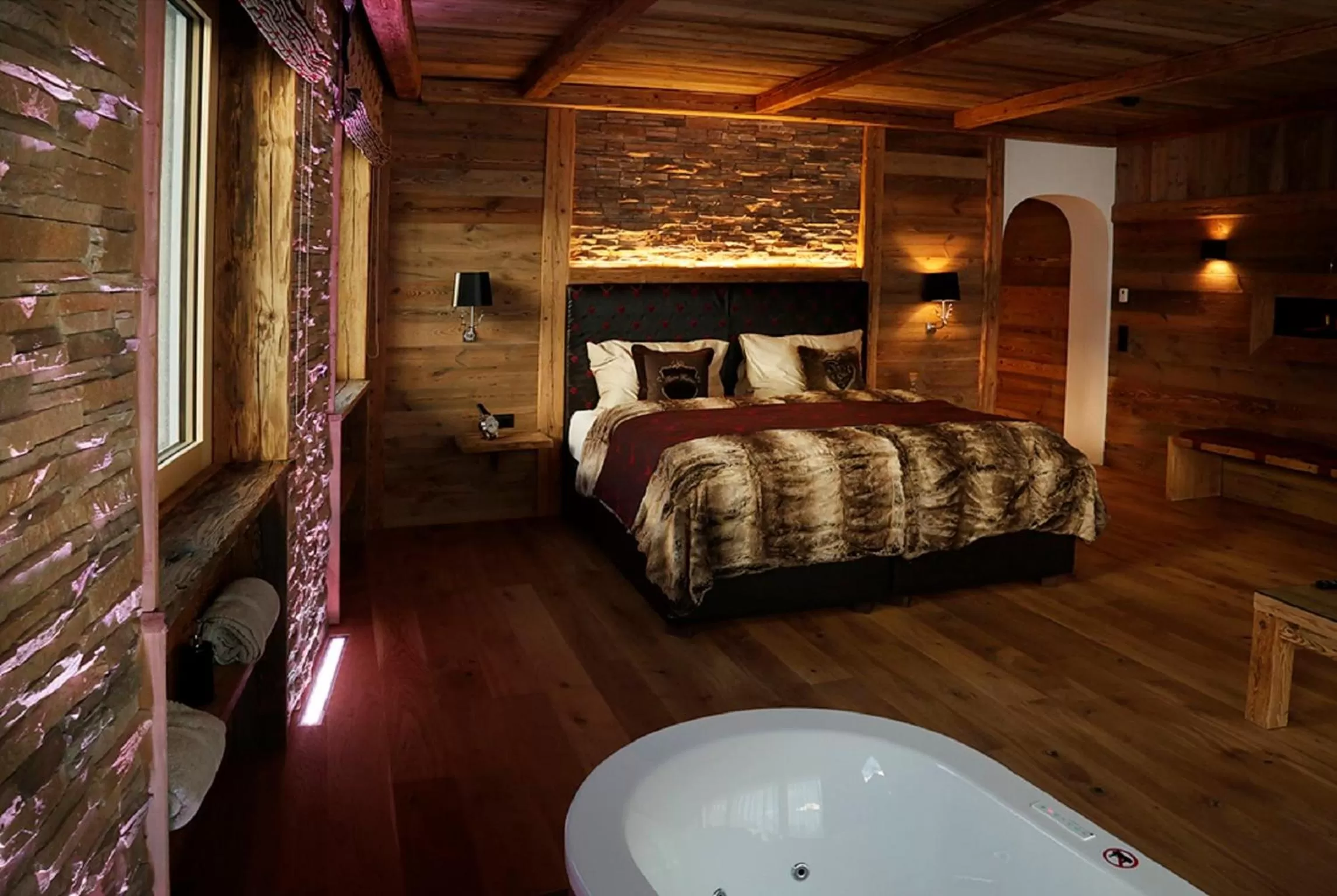 Decorative detail, Bed in Amber Ski-in/out Hotel & Spa