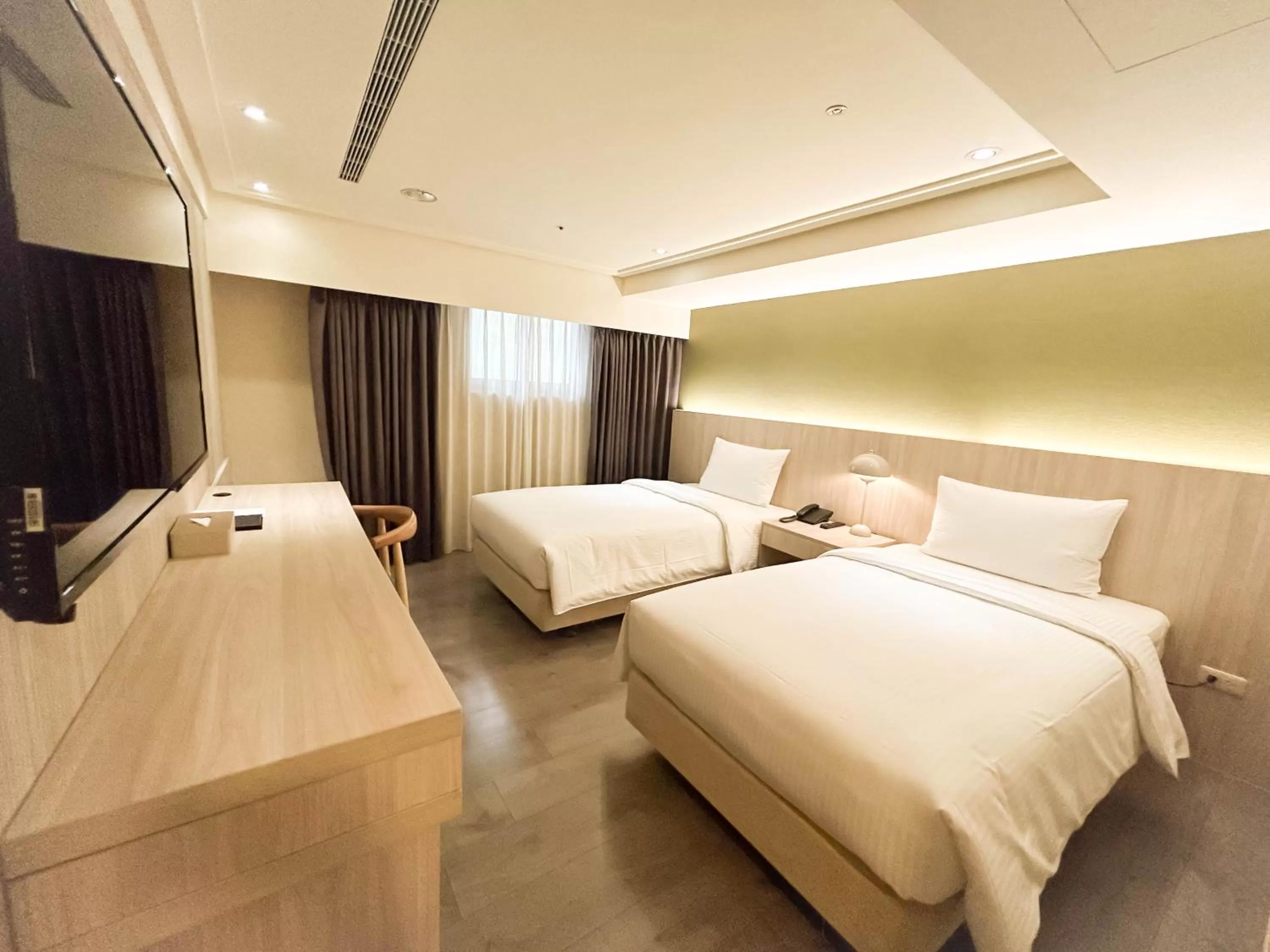 Photo of the whole room, Bed in Green Hotel - Tea Way